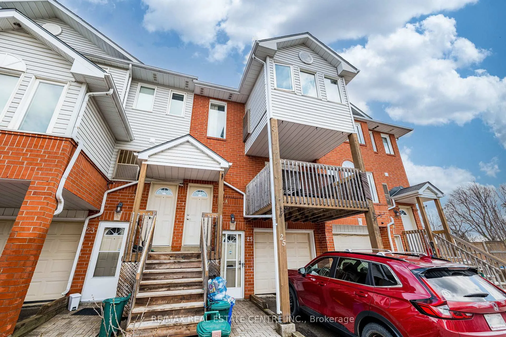 Photo 1 of Unit 128, 25A Wylie Circle, Halton Hills, Georgetown — HOMEH