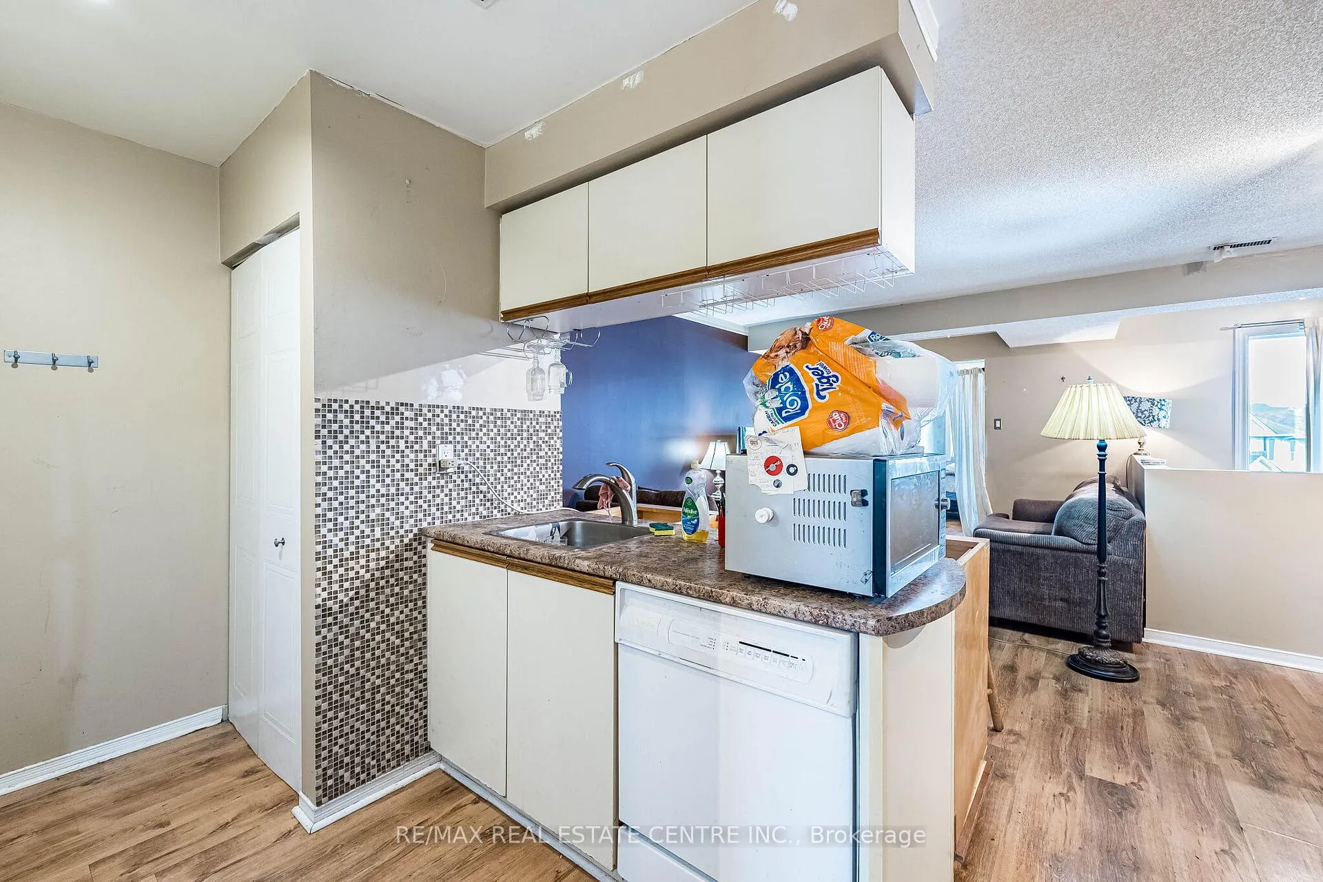 Photo 9 of Unit 128, 25A Wylie Circle, Halton Hills, Georgetown — HOMEH
