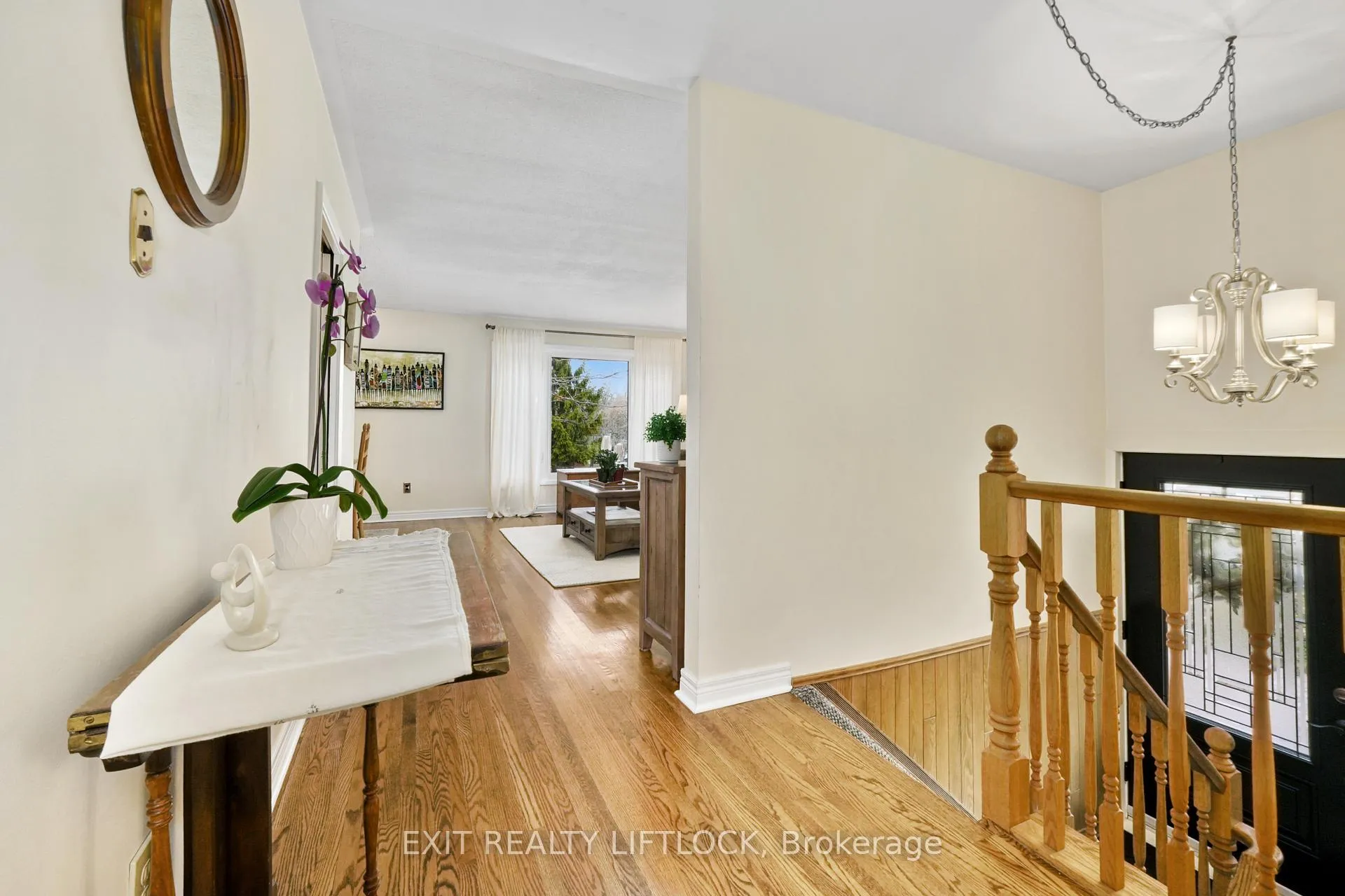 Photo 3 of 273 Maxwell Avenue, Peterborough, Ashburnham Ward 4 — HOMEH