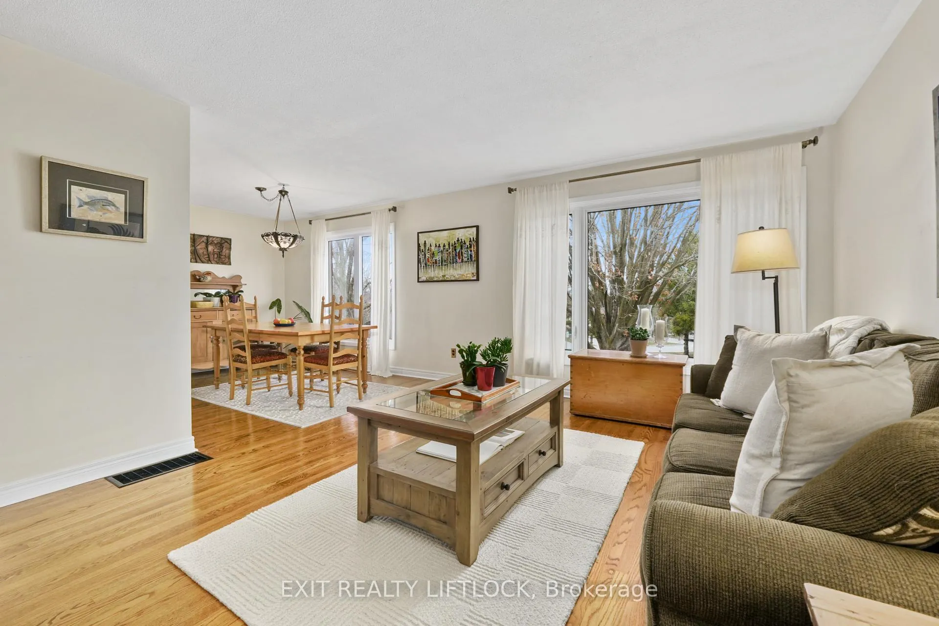 Photo 4 of 273 Maxwell Avenue, Peterborough, Ashburnham Ward 4 — HOMEH