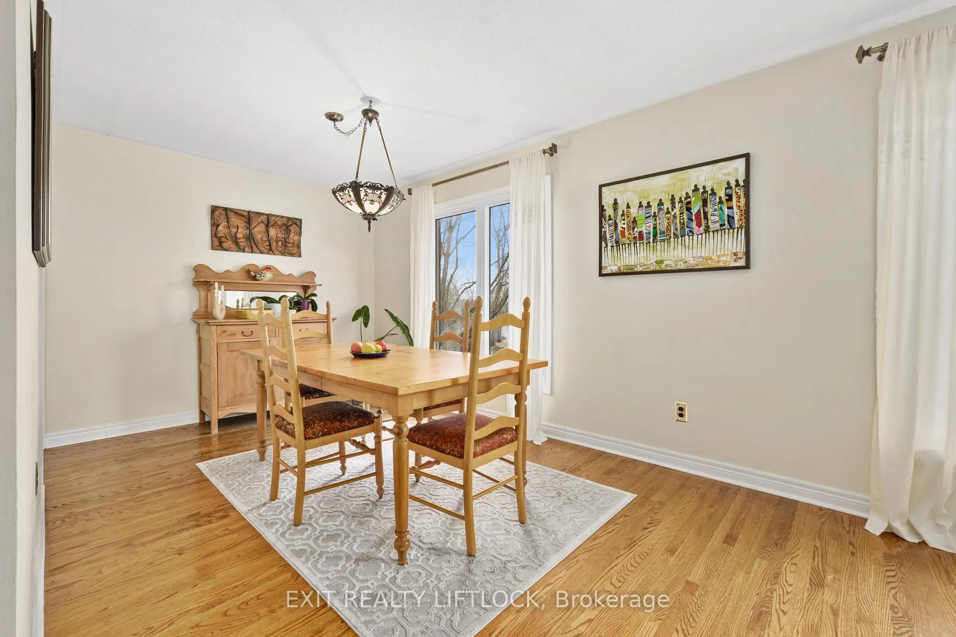 Photo 6 of 273 Maxwell Avenue, Peterborough, Ashburnham Ward 4 — HOMEH