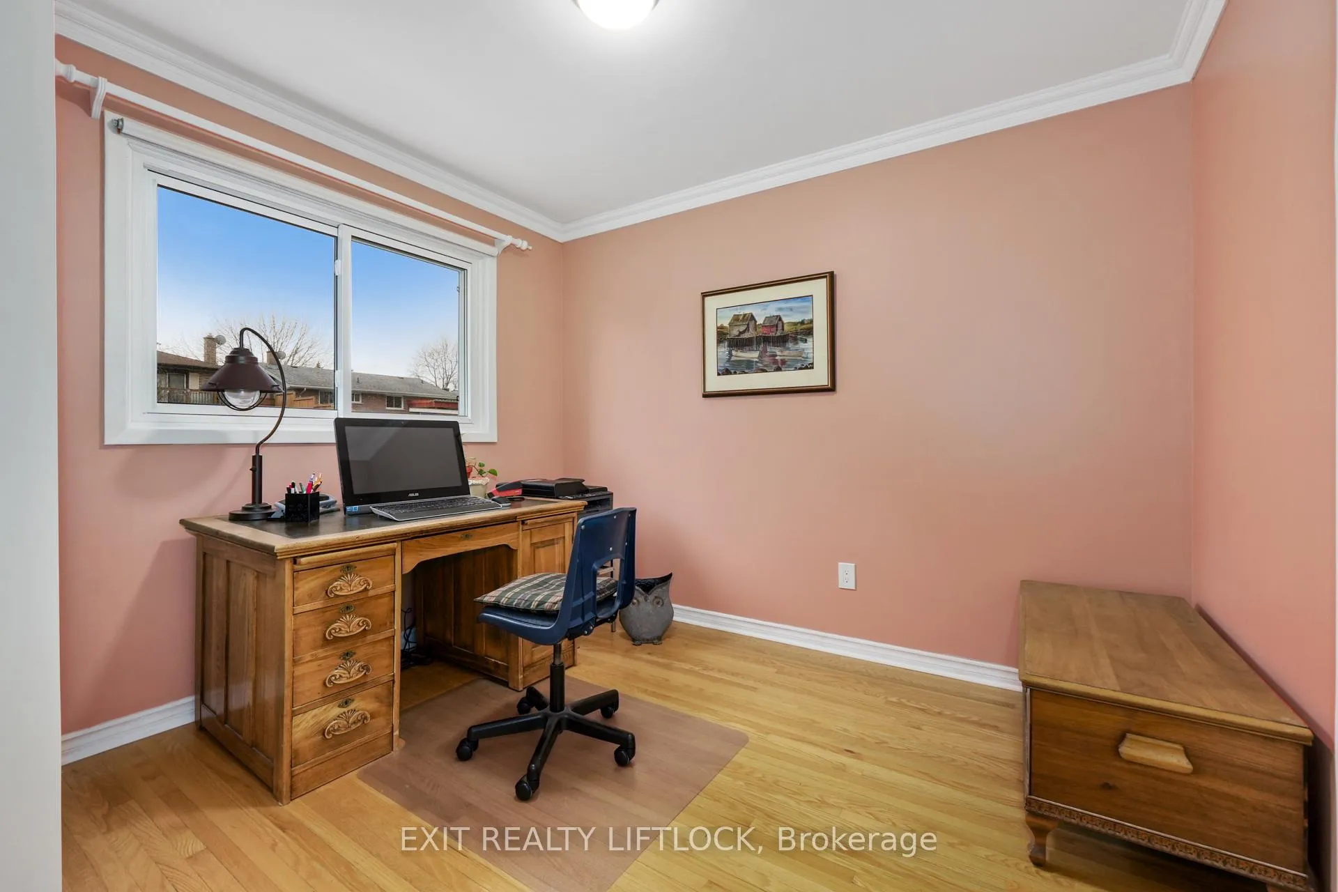 Photo 9 of 273 Maxwell Avenue, Peterborough, Ashburnham Ward 4 — HOMEH