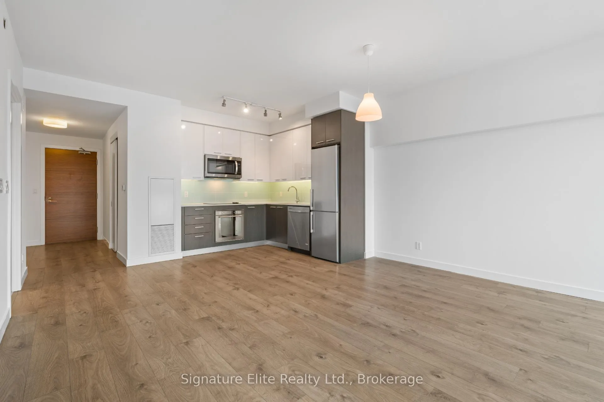 Photo 4 of Unit 301, 1075 Queen Street E, Toronto, South Riverdale — HOMEH