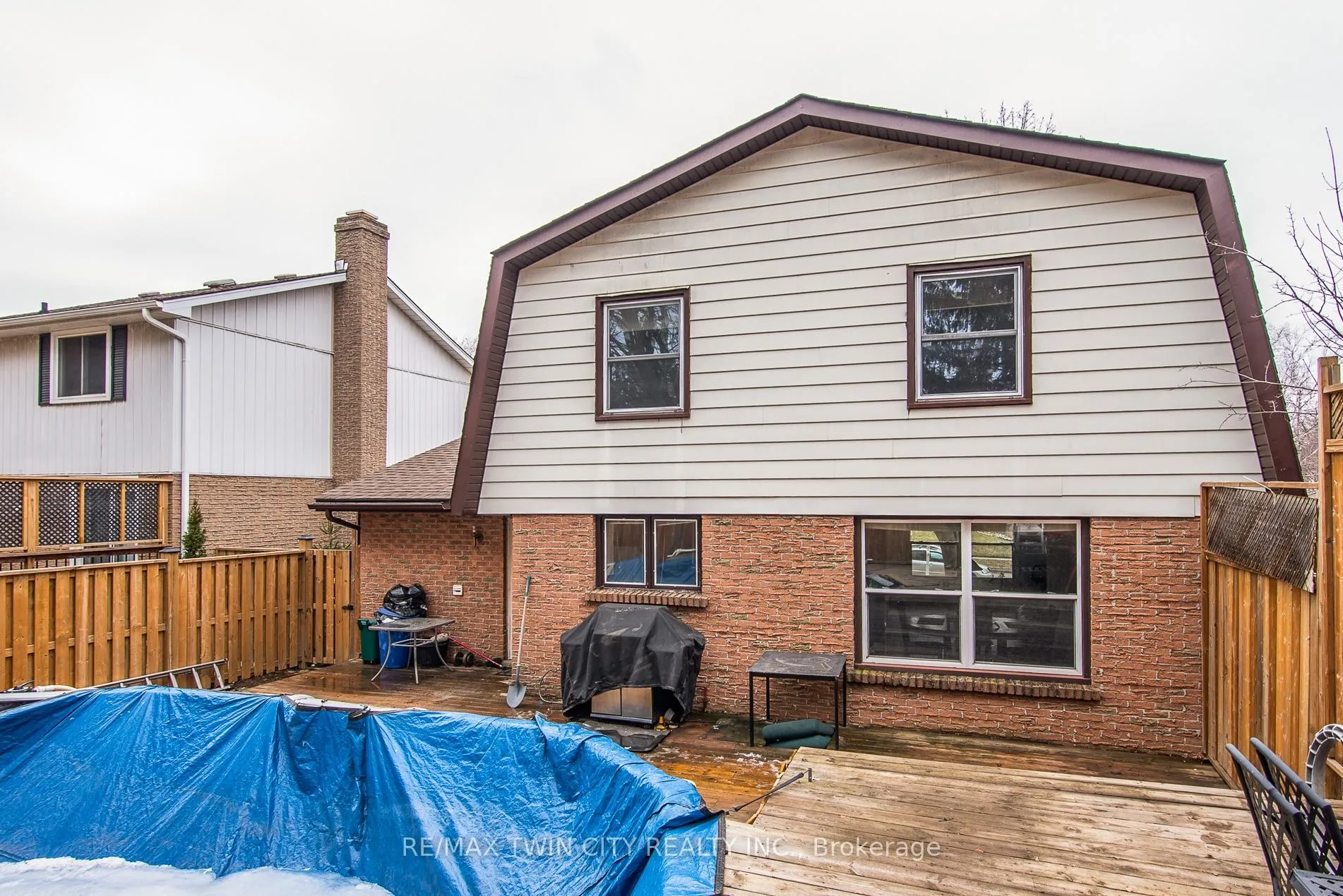 Photo 43 of 135 Vintage Crescent, Kitchener — HOMEH