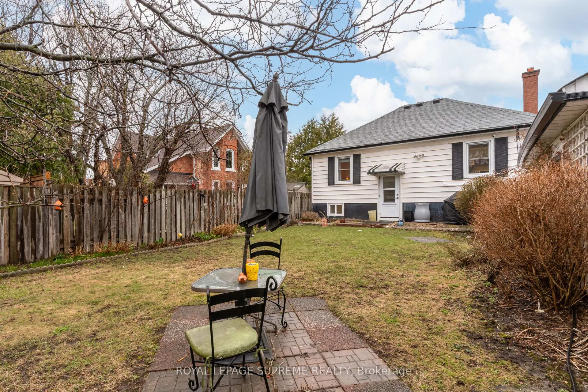Photo 19 of 21 Murray Street, Brampton, Downtown Brampton — HOMEH