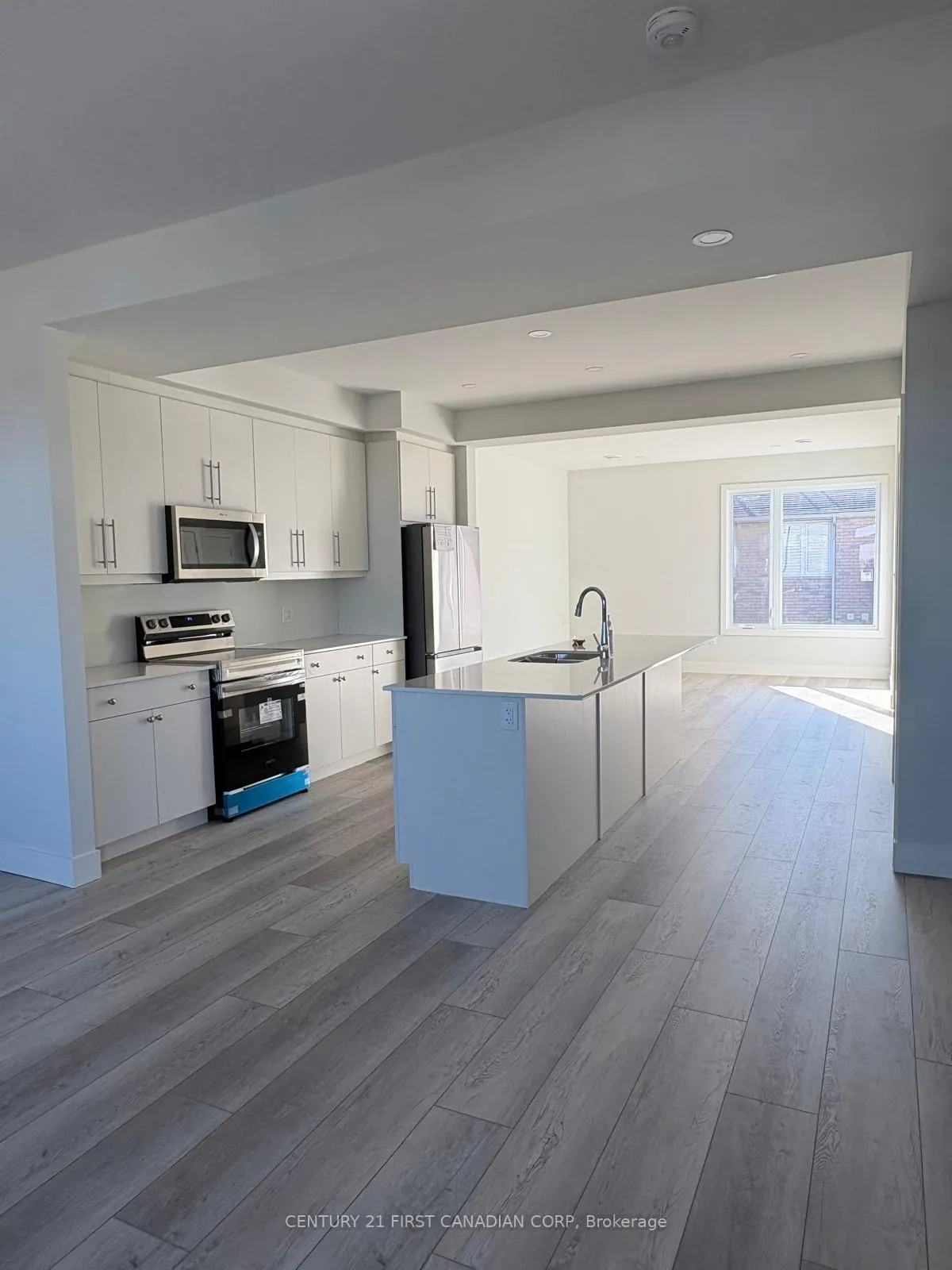 Photo 4 of Unit 68, 925 Deveron Crescent N, London, South J — HOMEH