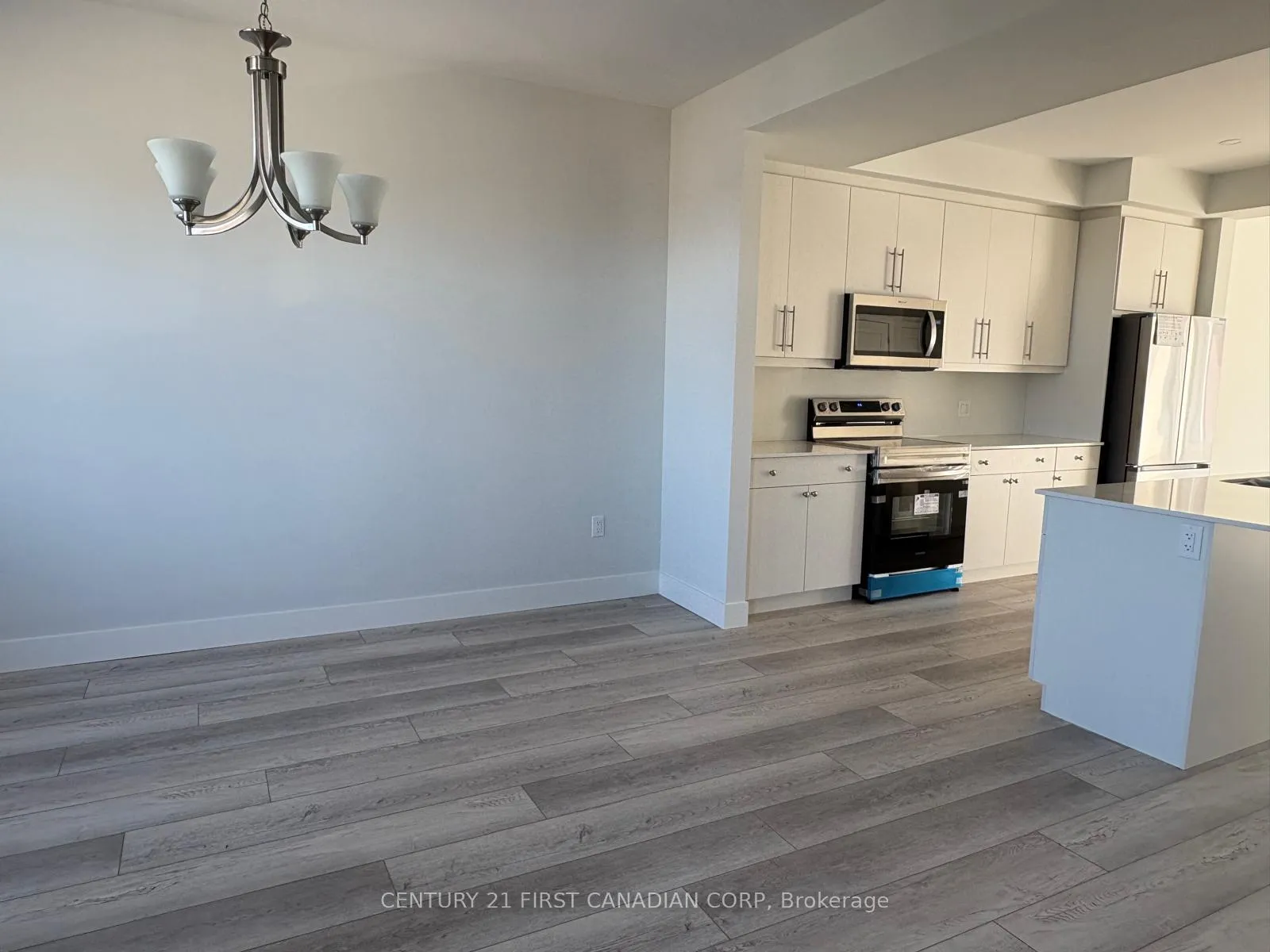 Photo 5 of Unit 68, 925 Deveron Crescent N, London, South J — HOMEH