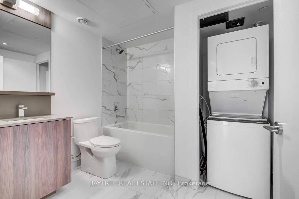 Photo 8 of Unit 2705, 85 Wood Street, Toronto, Church-Yonge Corridor — HOMEH