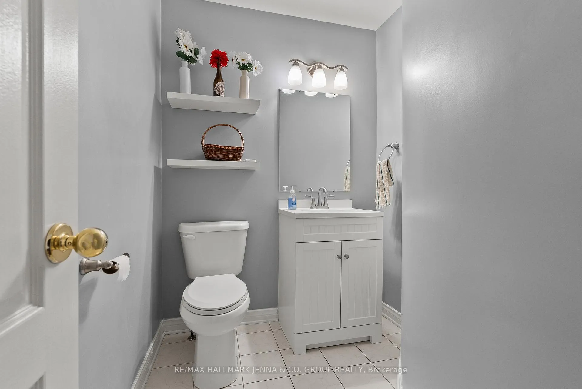 Photo 19 of 14 Holly Ridge, Ottawa, Stittsville (Central) — HOMEH