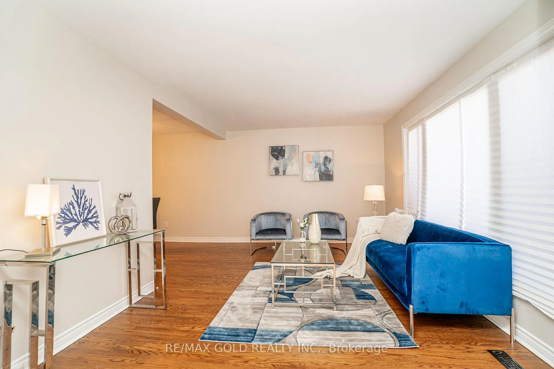Photo 8 of 27 Davenport Crescent, Brampton, Southgate — HOMEH