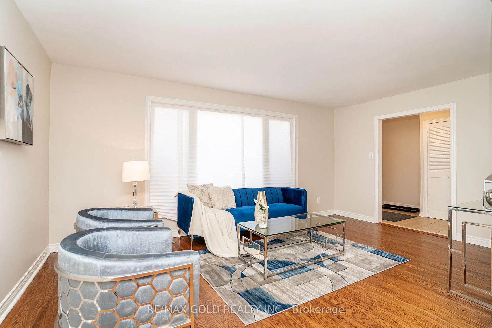 Photo 10 of 27 Davenport Crescent, Brampton, Southgate — HOMEH