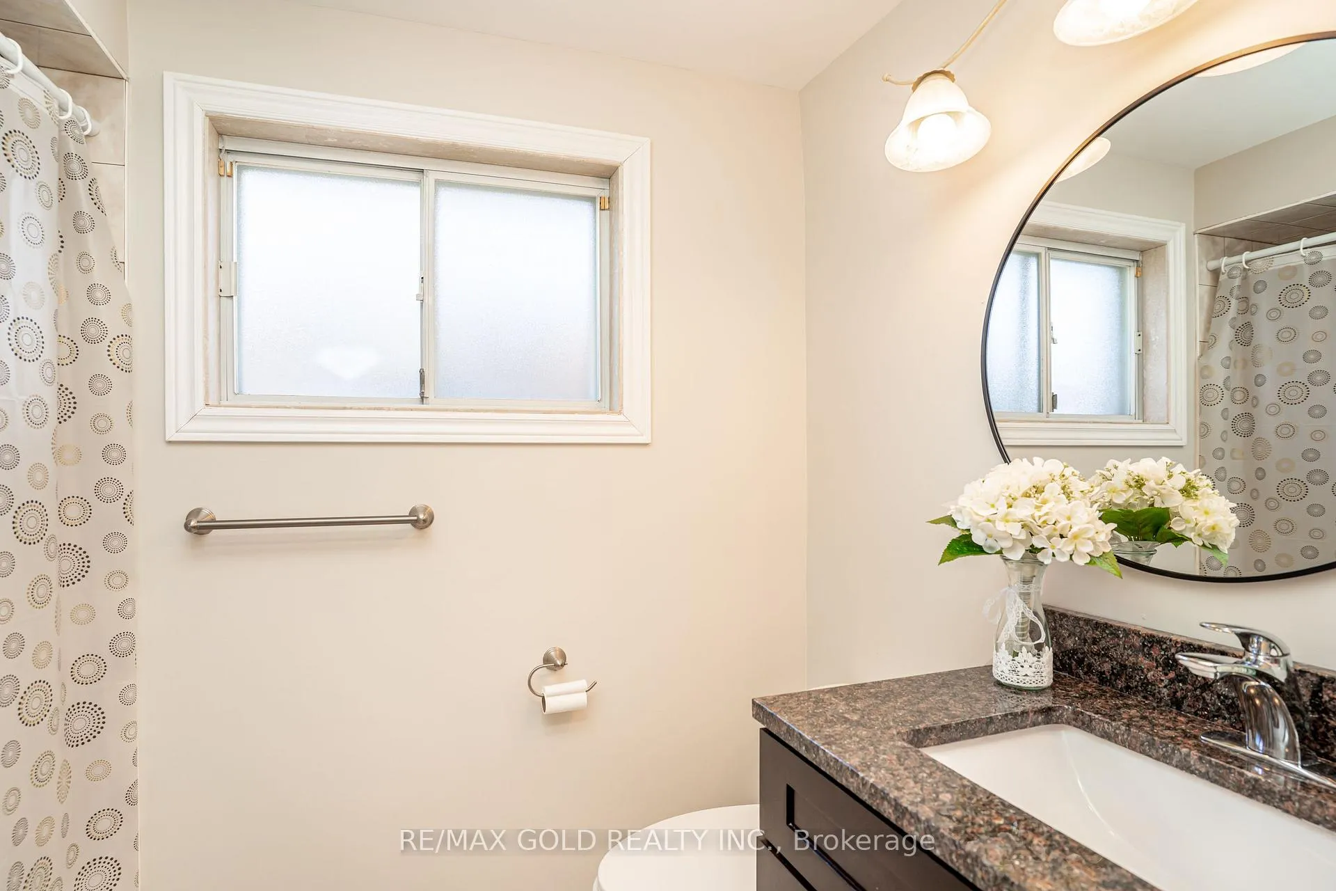Photo 24 of 27 Davenport Crescent, Brampton, Southgate — HOMEH
