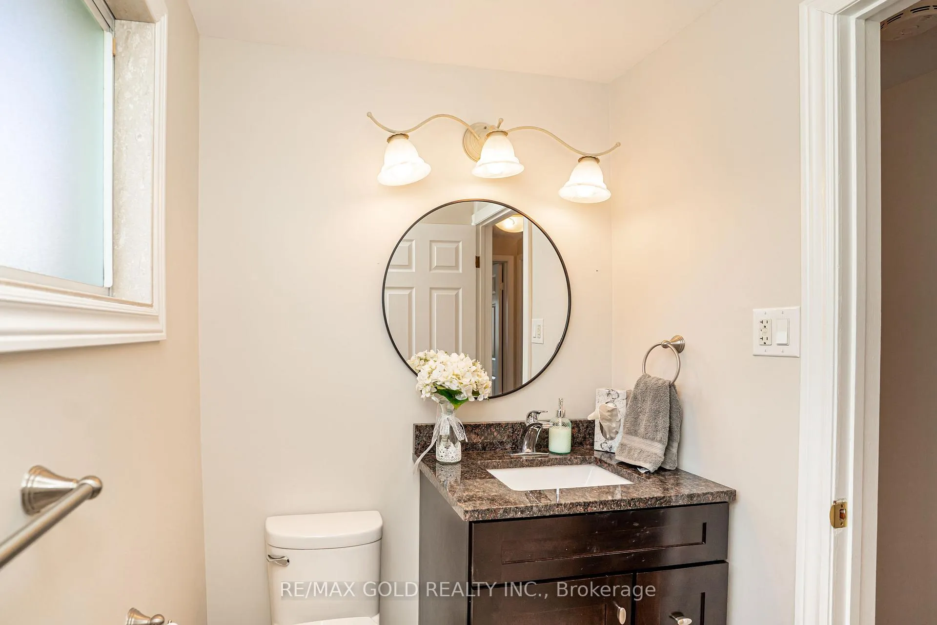 Photo 25 of 27 Davenport Crescent, Brampton, Southgate — HOMEH