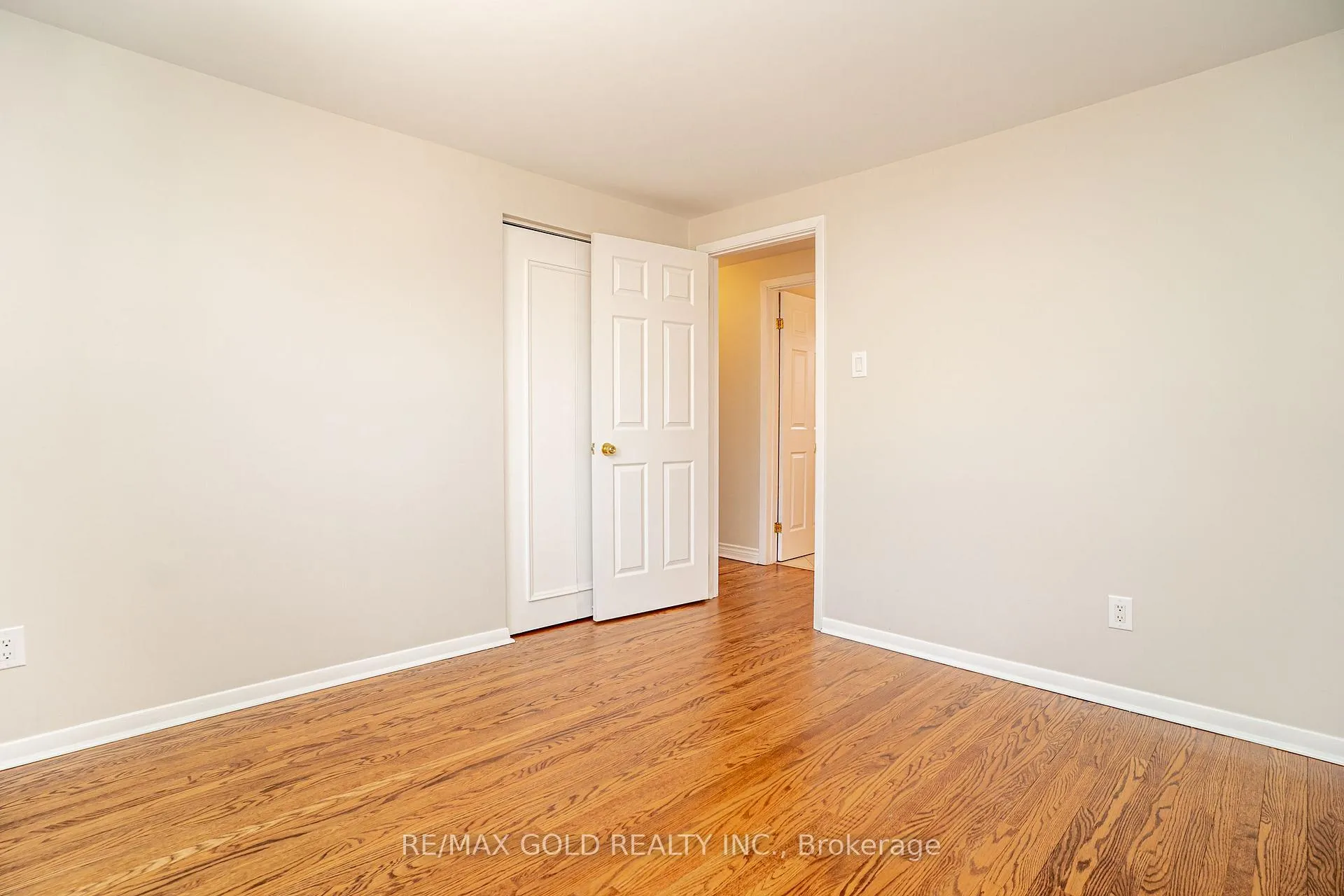 Photo 27 of 27 Davenport Crescent, Brampton, Southgate — HOMEH
