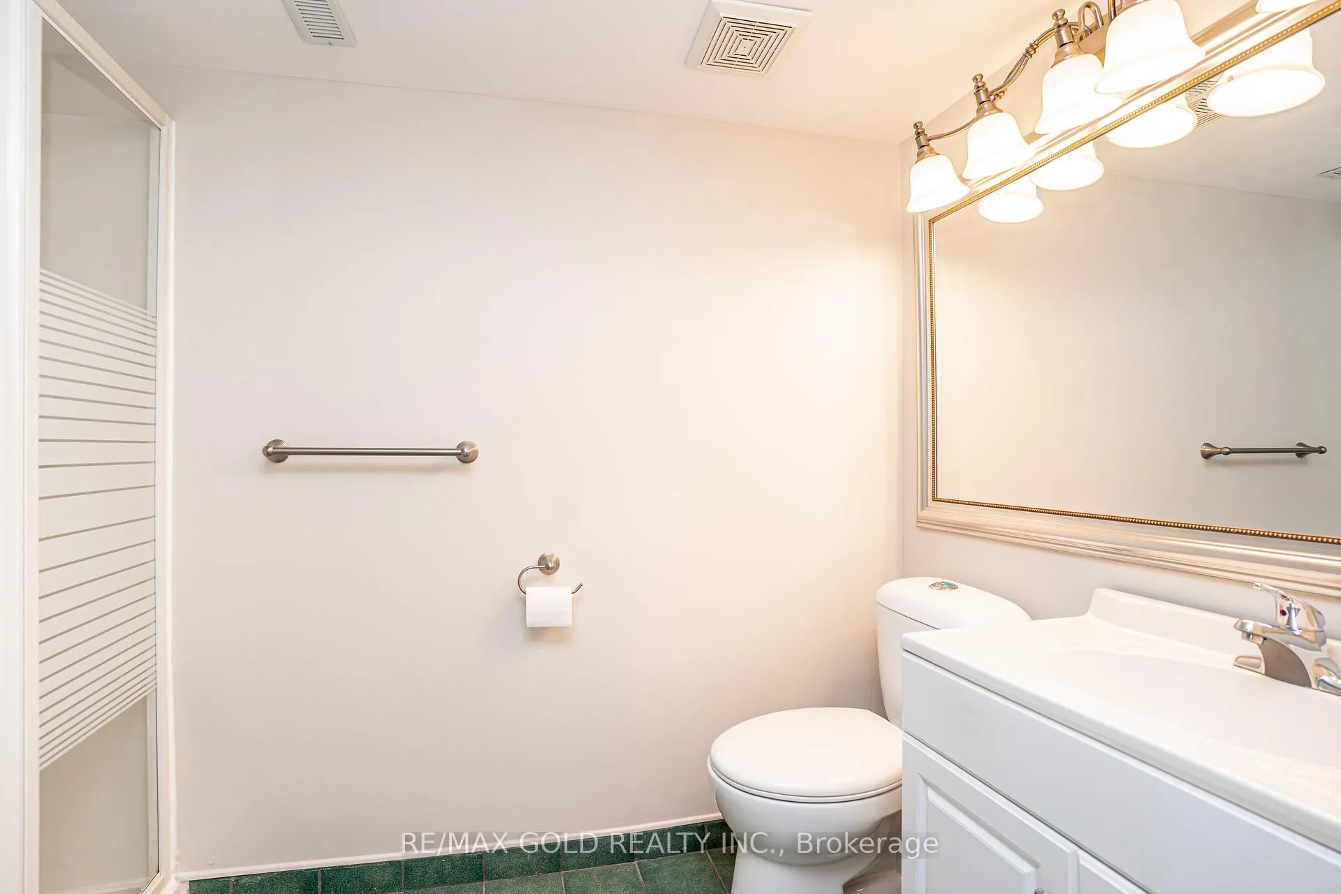 Photo 31 of 27 Davenport Crescent, Brampton, Southgate — HOMEH