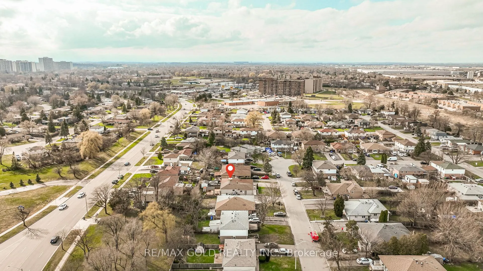 Photo 48 of 27 Davenport Crescent, Brampton, Southgate — HOMEH