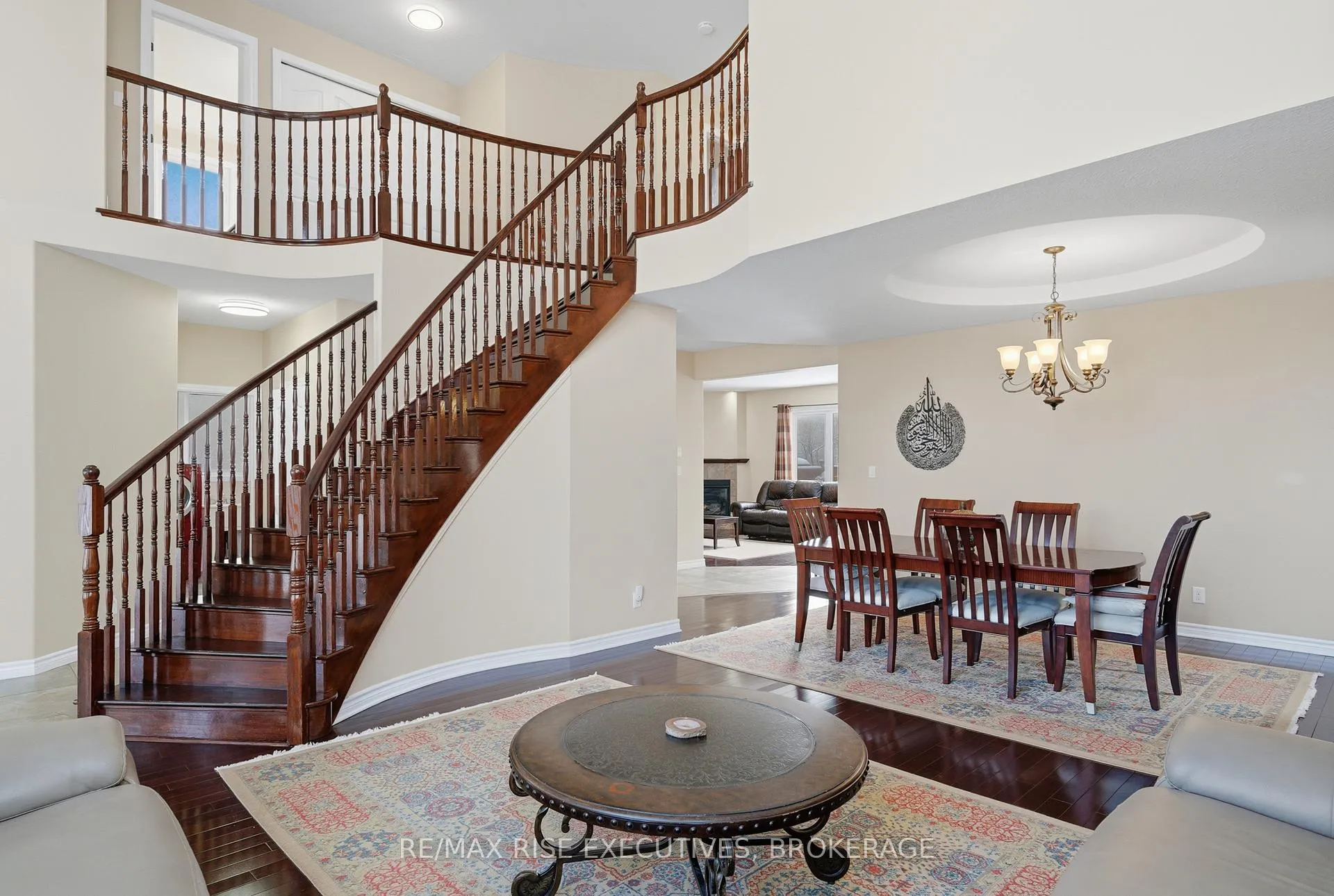 Photo 7 of 402 Cavendish Crescent, Kingston, City Northwest — HOMEH