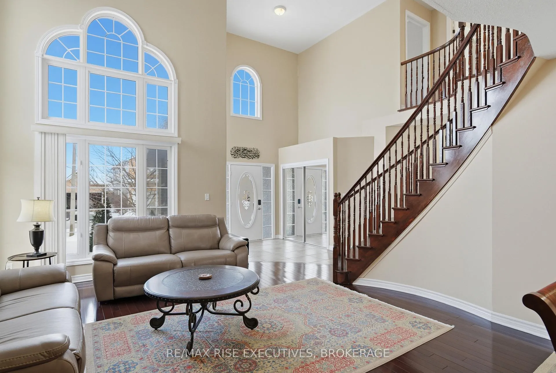 Photo 8 of 402 Cavendish Crescent, Kingston, City Northwest — HOMEH
