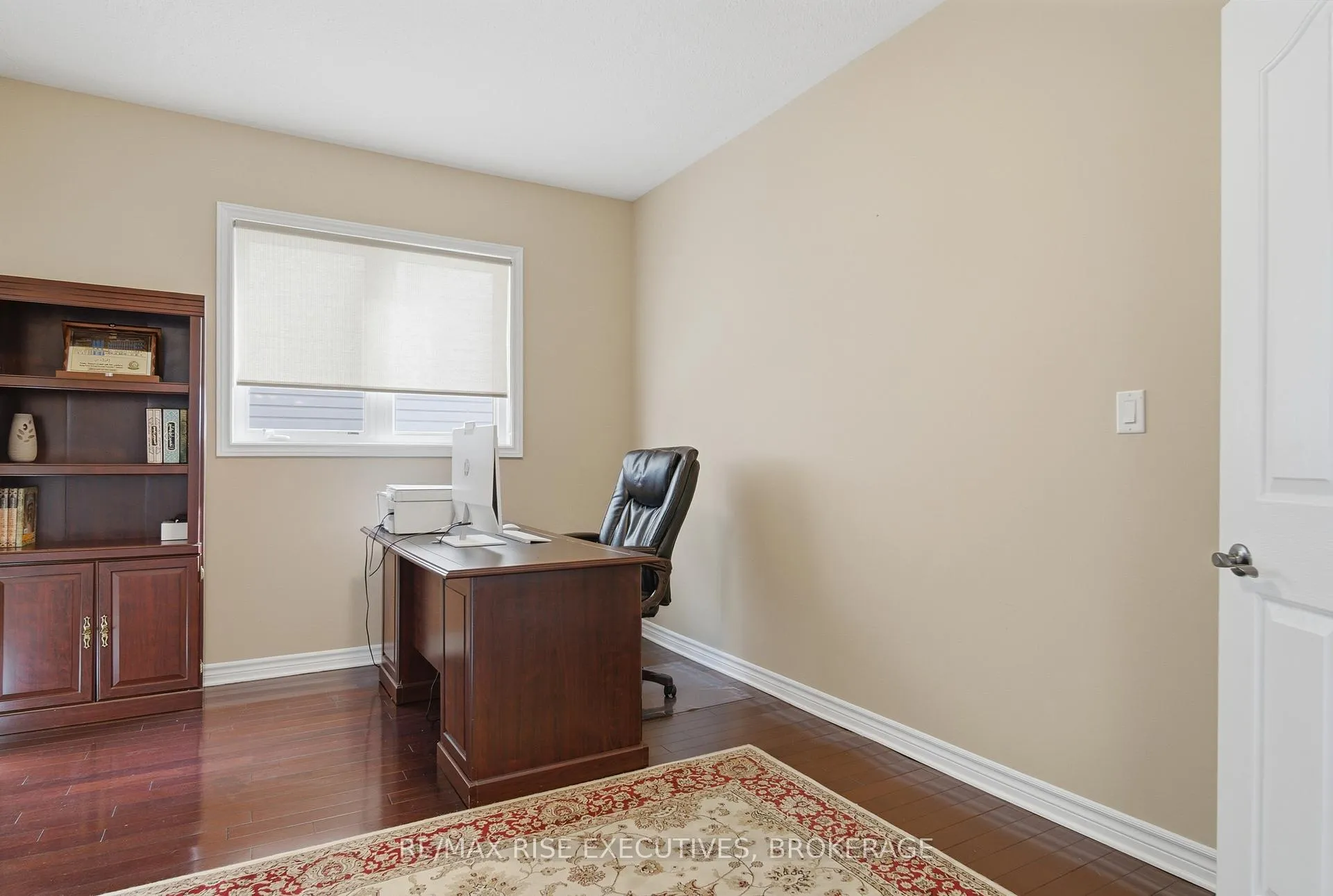 Photo 17 of 402 Cavendish Crescent, Kingston, City Northwest — HOMEH