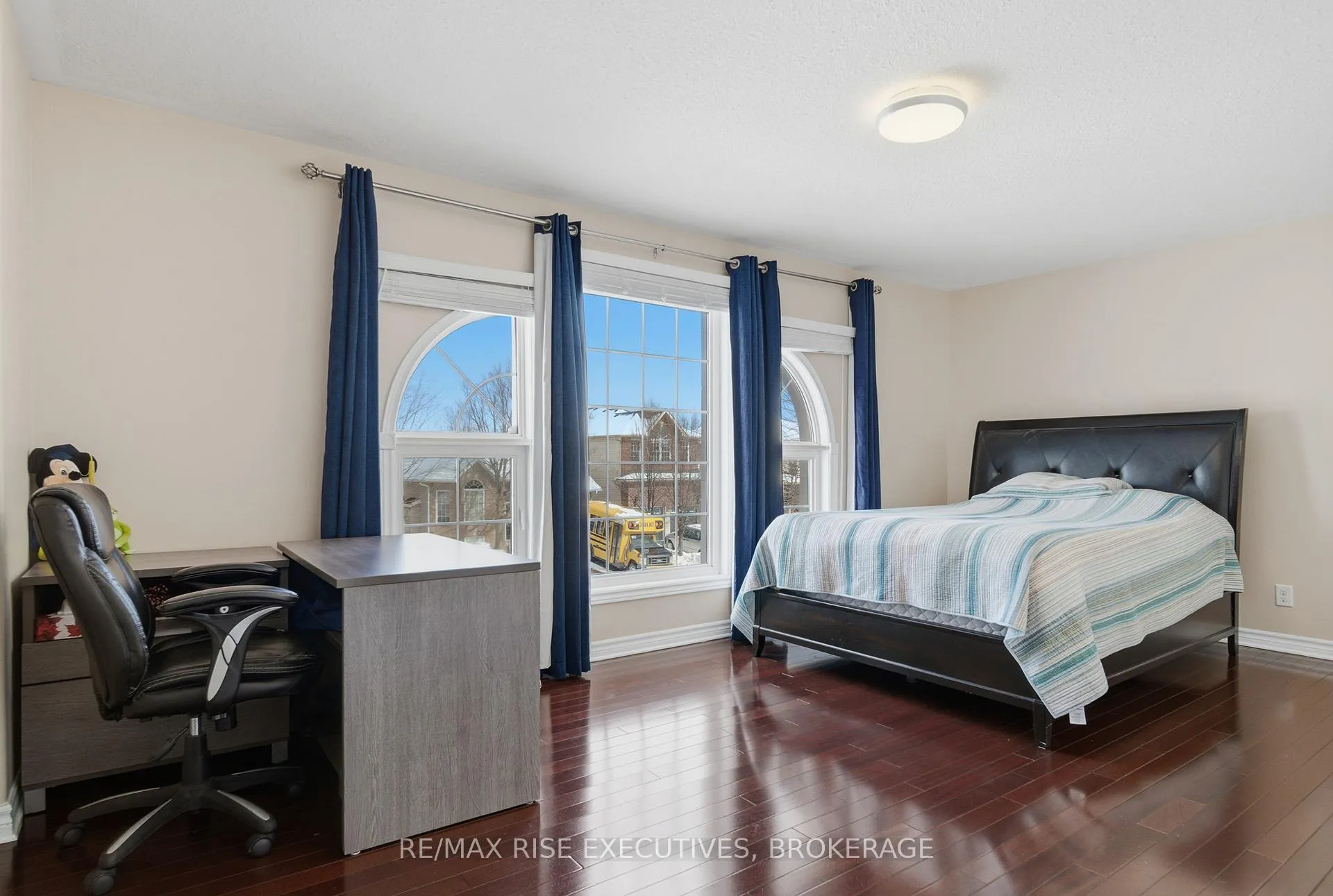 Photo 29 of 402 Cavendish Crescent, Kingston, City Northwest — HOMEH