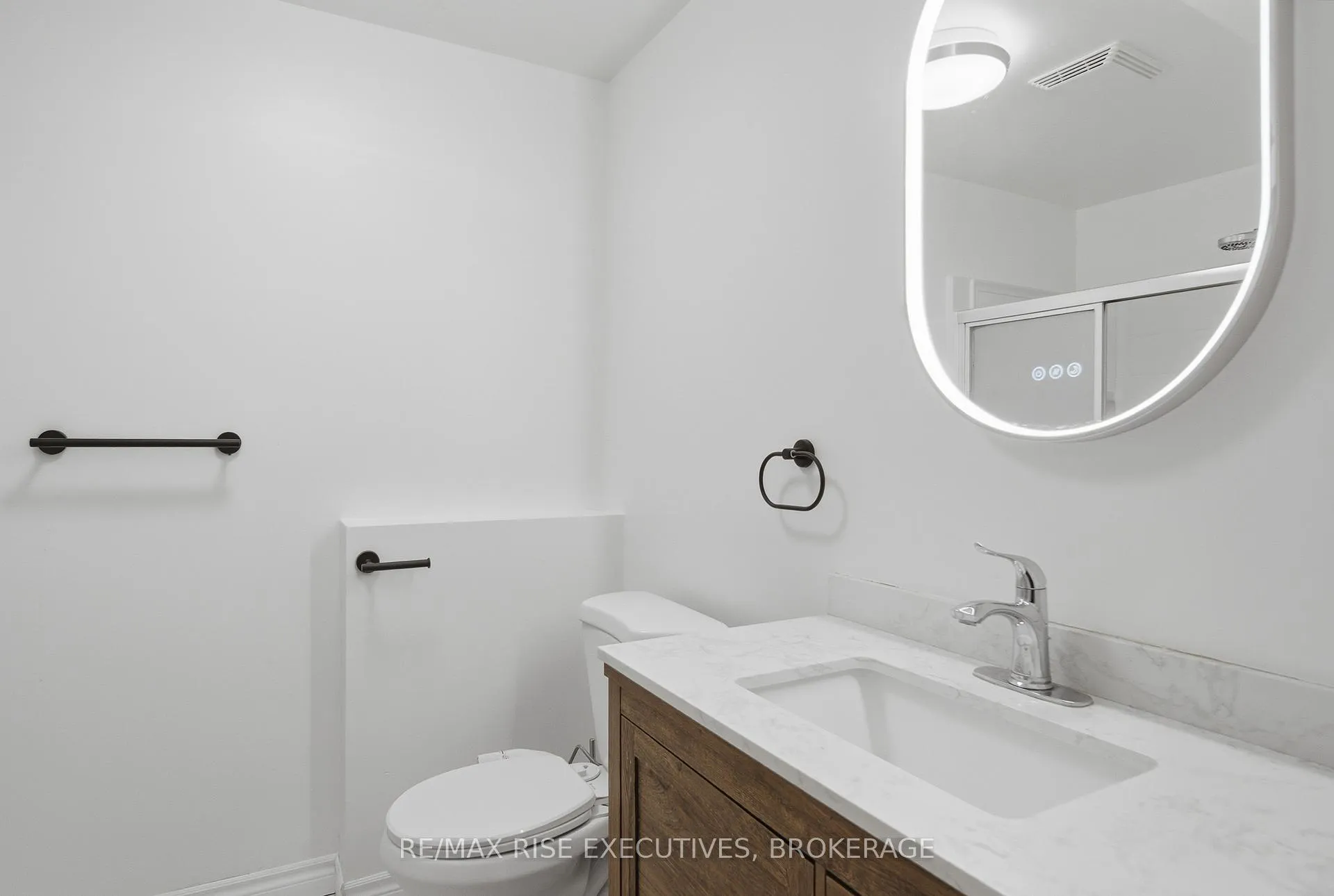 Photo 41 of 402 Cavendish Crescent, Kingston, City Northwest — HOMEH