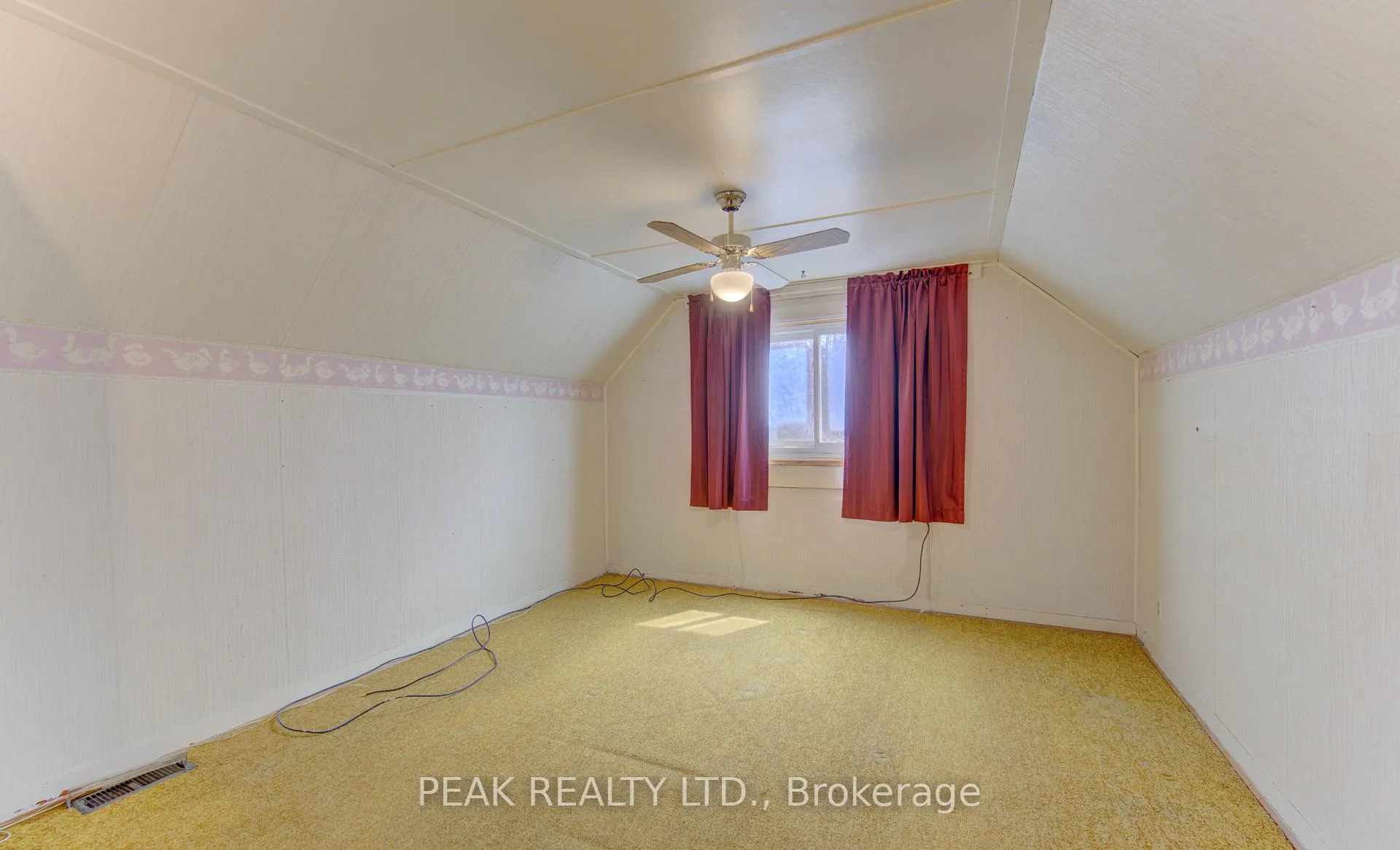 Photo 16 of 386 Peel Street, Wilmot — HOMEH
