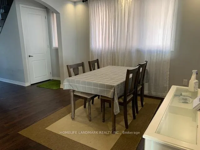 Photo 9 of 127 Buckle Crescent, Aurora, Rural Aurora — HOMEH