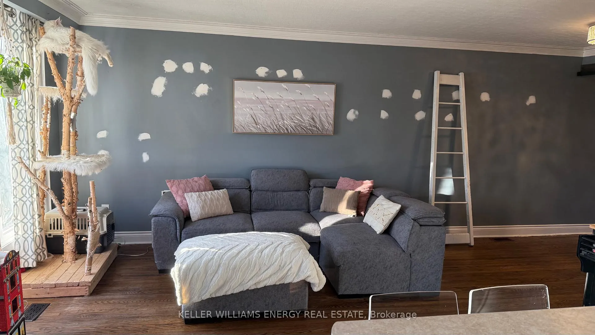 Photo 4 of 195 Waverly Street S, Oshawa, Vanier — HOMEH