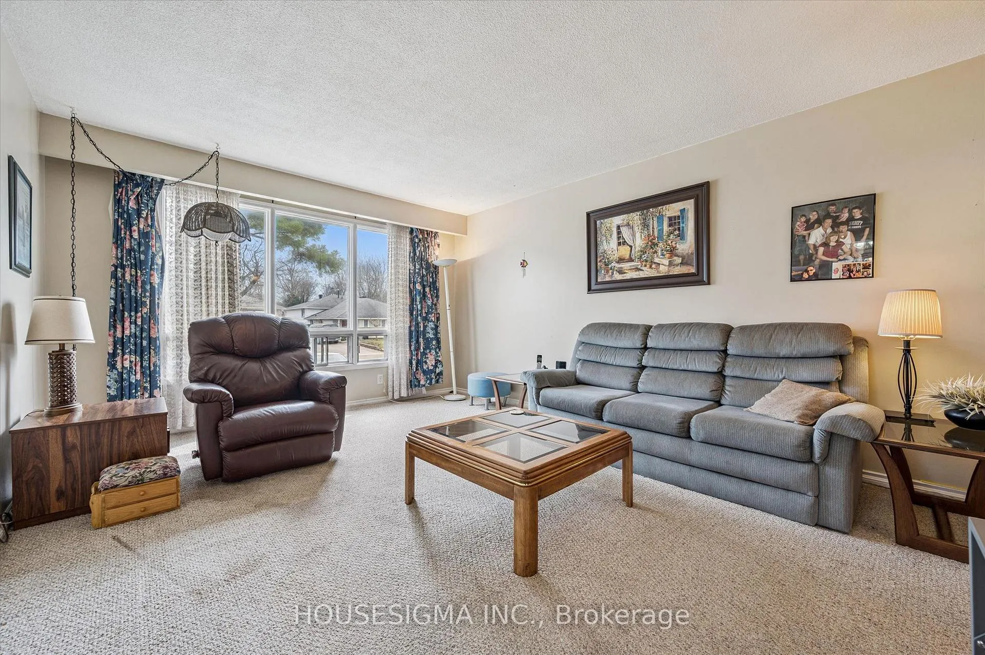 Photo 9 of 3 Inadale Court, Kitchener — HOMEH
