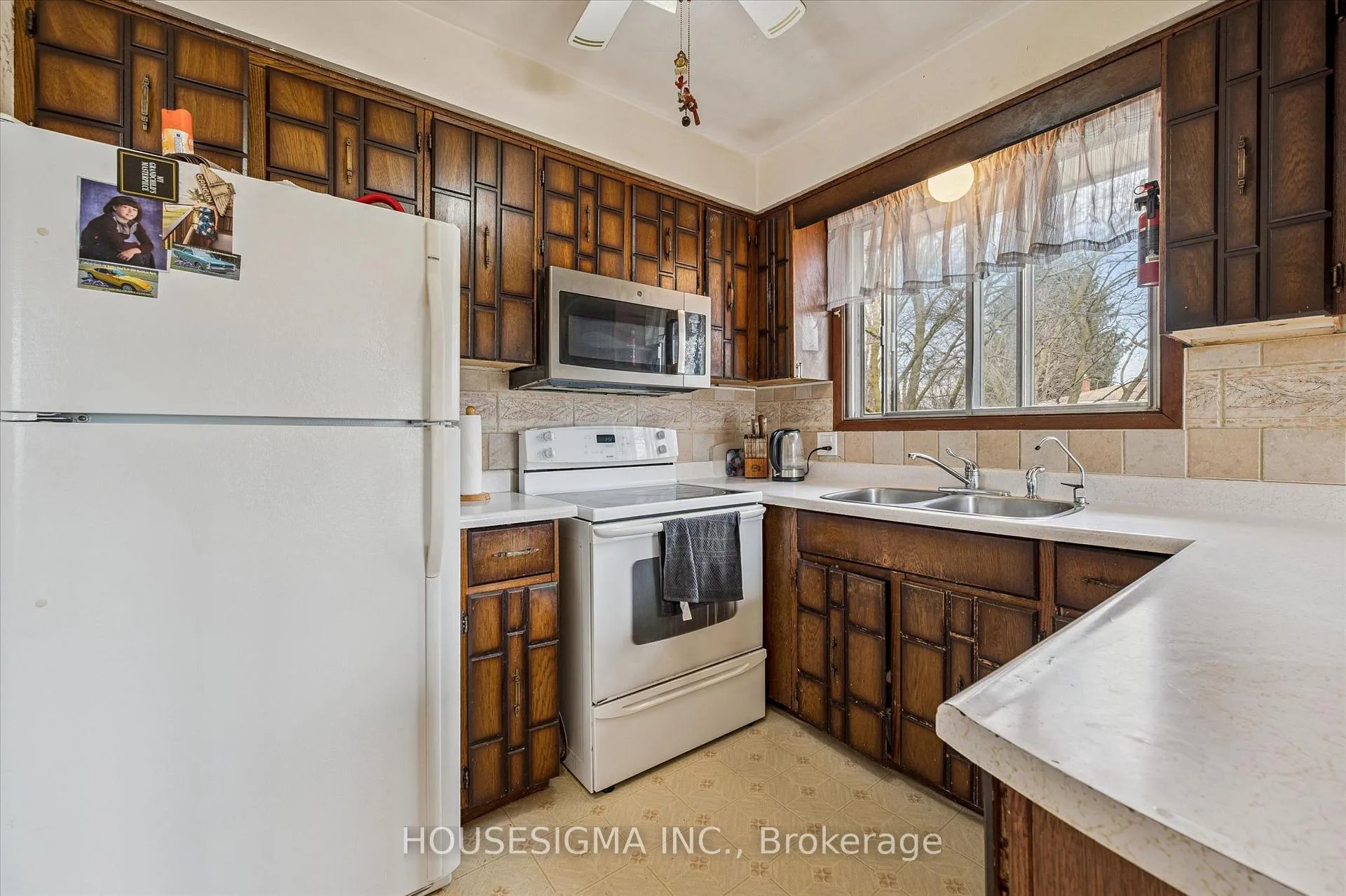 Photo 14 of 3 Inadale Court, Kitchener — HOMEH