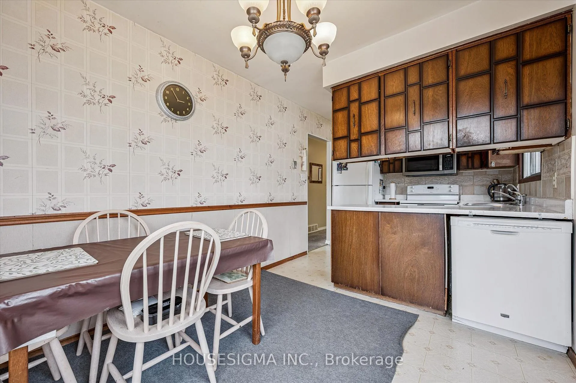 Photo 16 of 3 Inadale Court, Kitchener — HOMEH