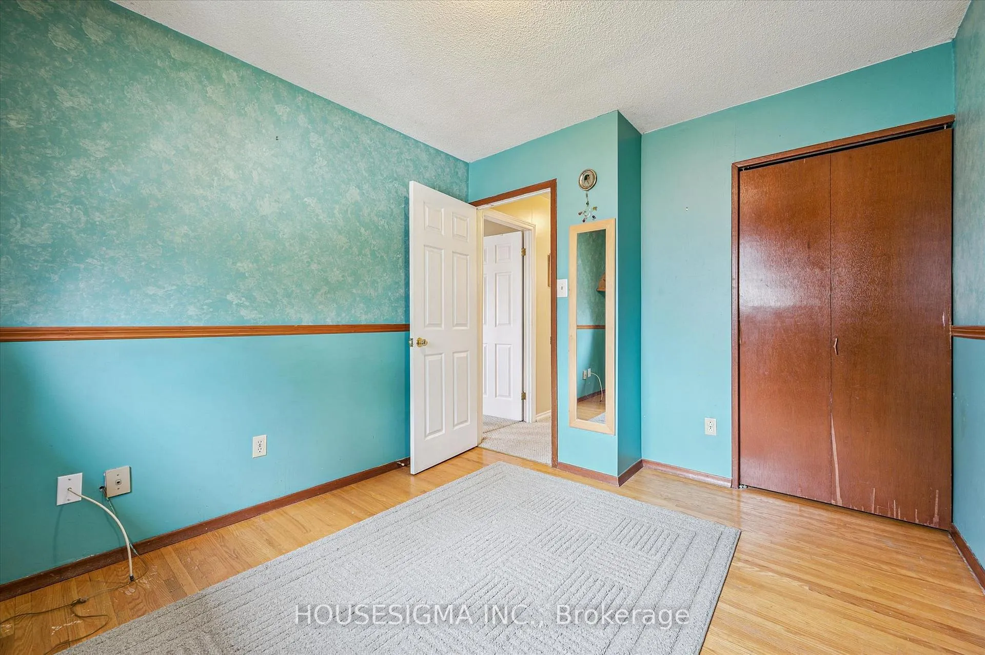 Photo 23 of 3 Inadale Court, Kitchener — HOMEH