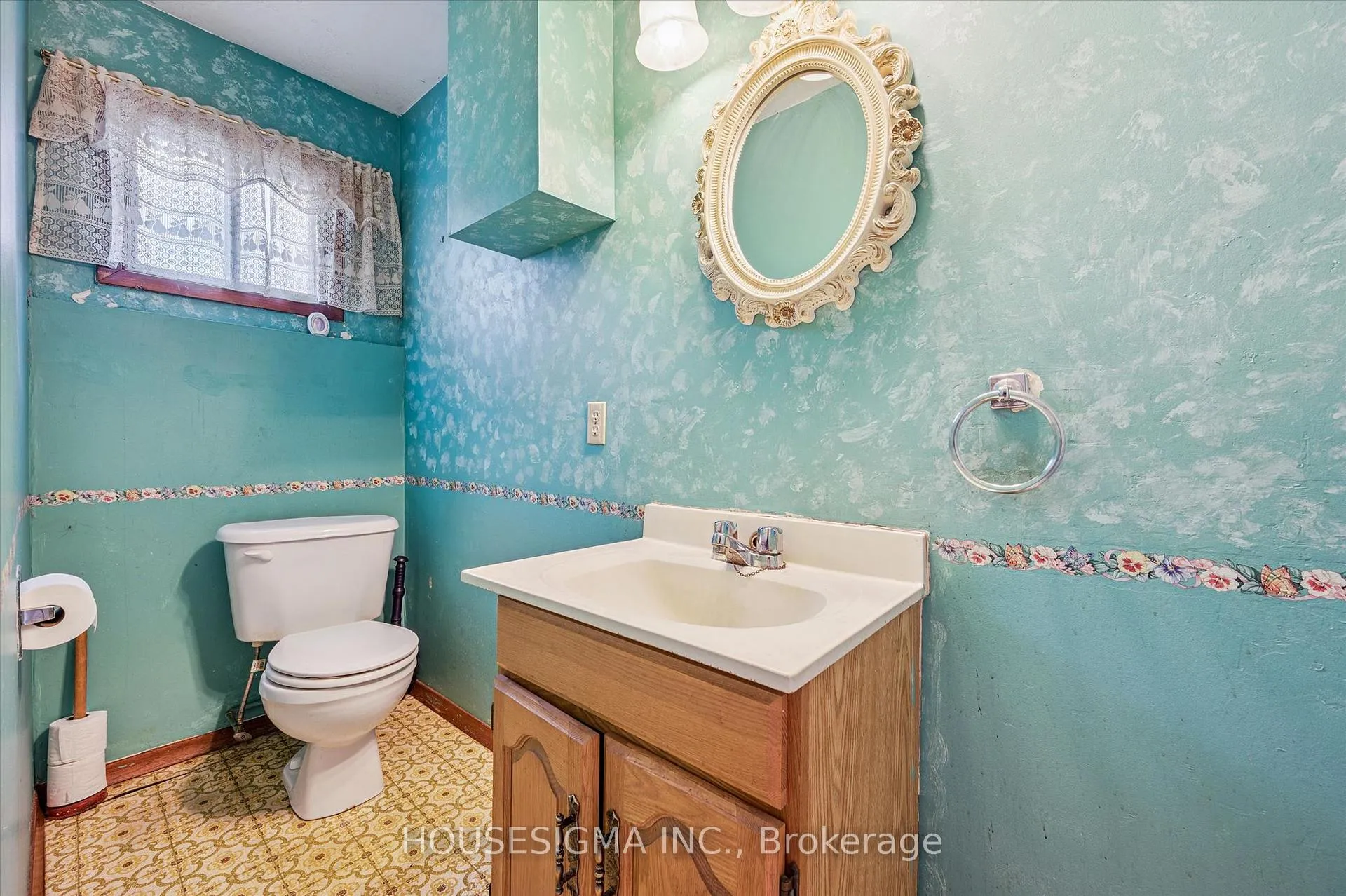Photo 33 of 3 Inadale Court, Kitchener — HOMEH