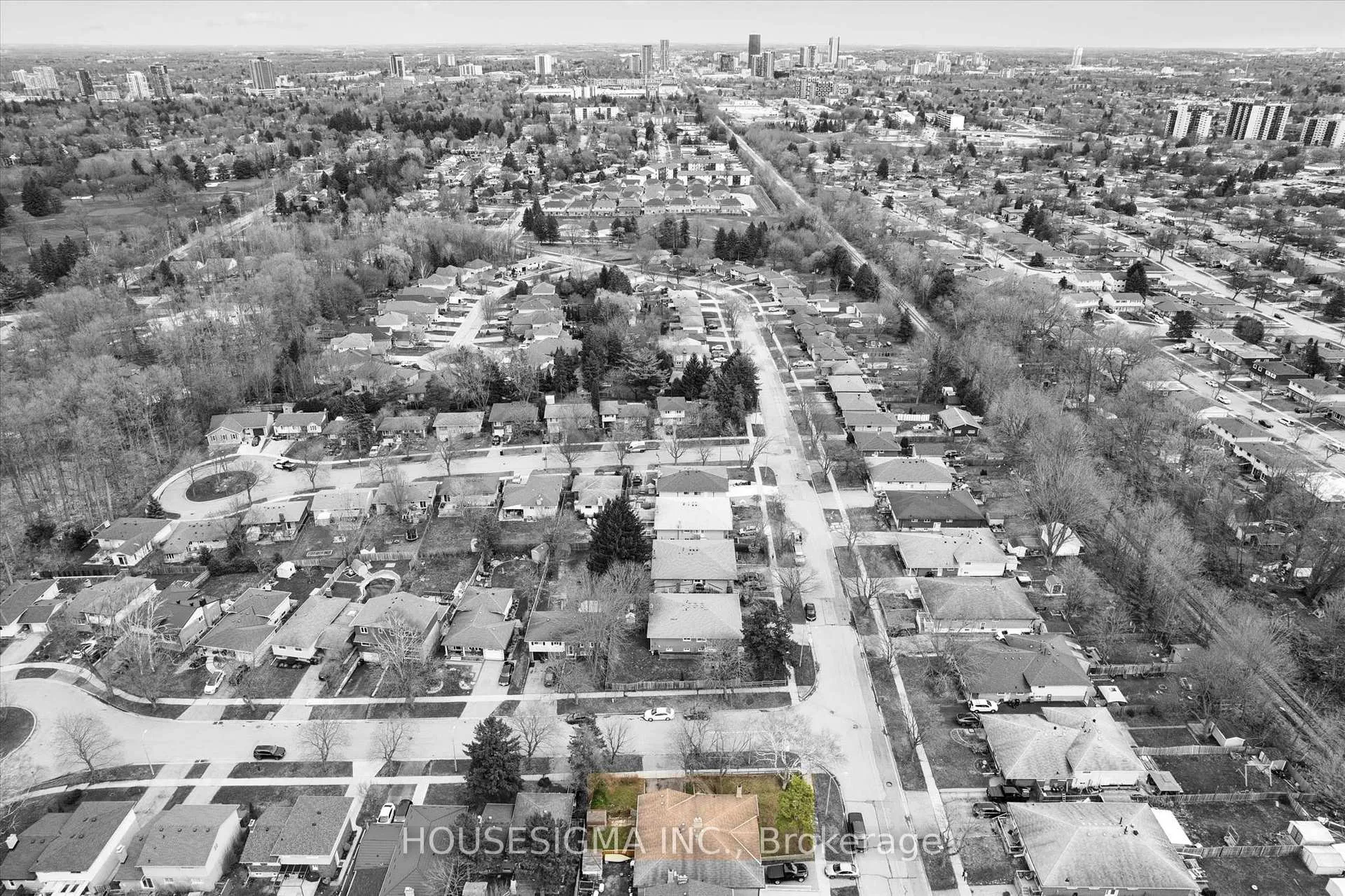 Photo 43 of 3 Inadale Court, Kitchener — HOMEH