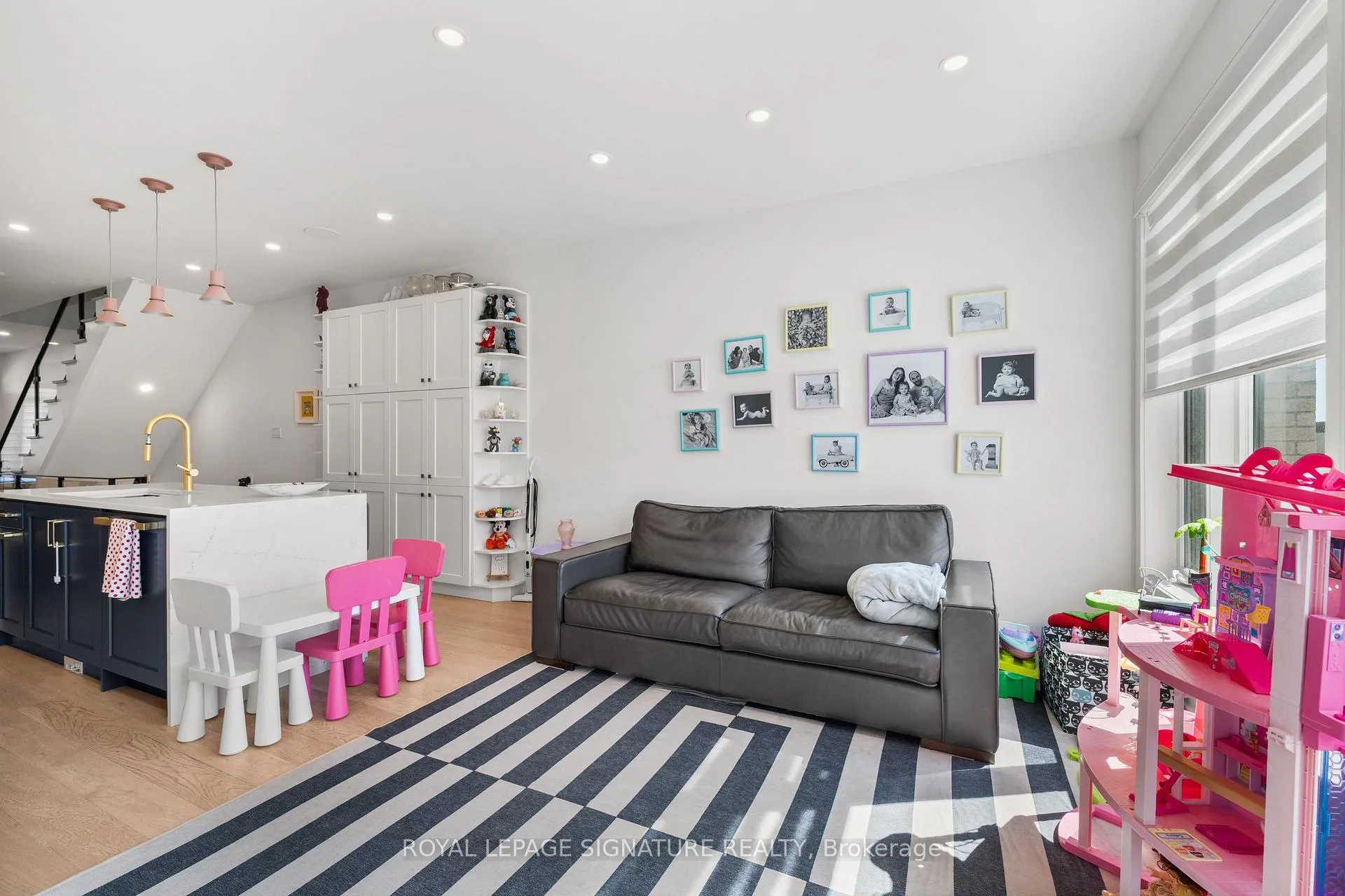 Photo 15 of 204 McRoberts Avenue, Toronto, Corso Italia-Davenport — HOMEH