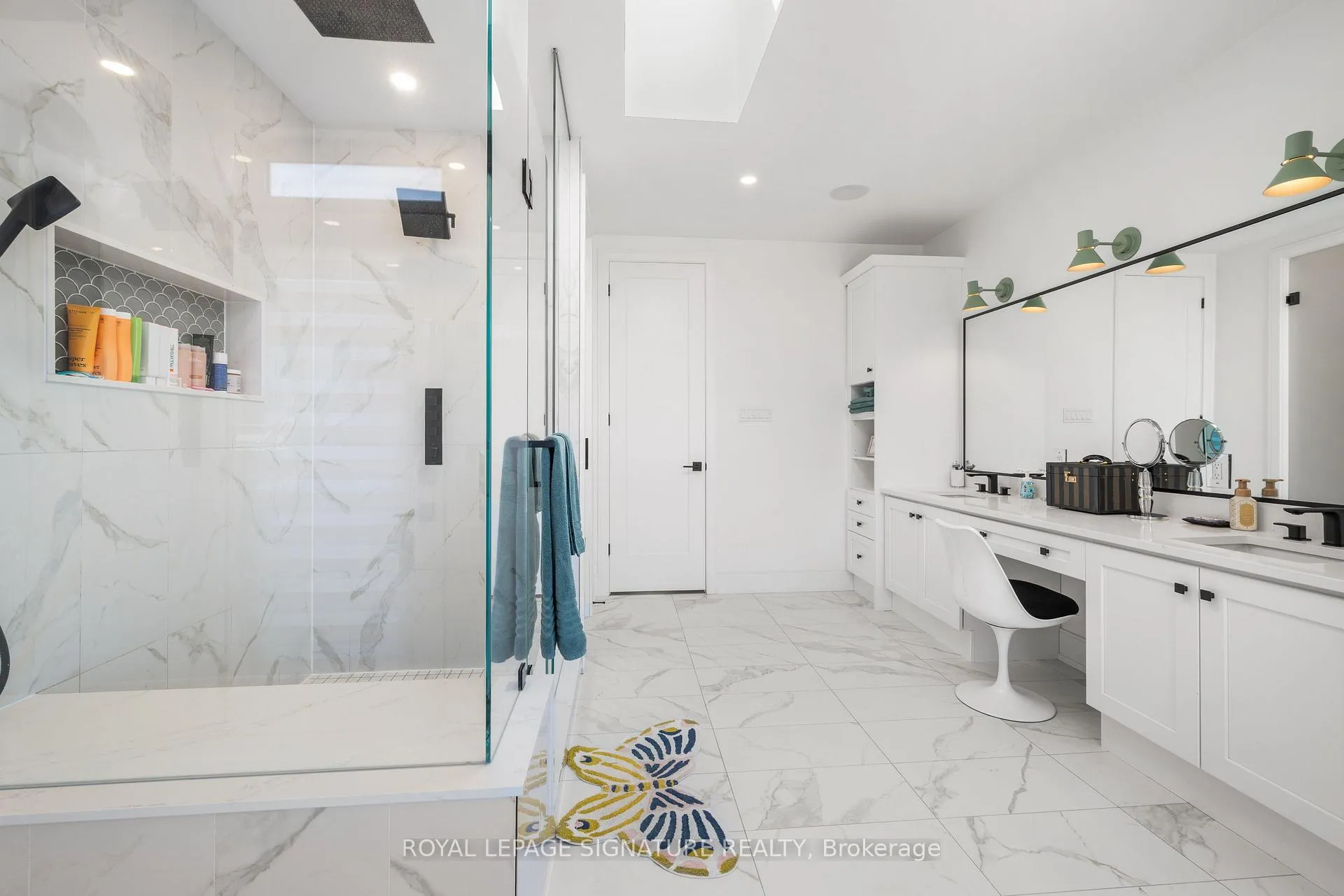 Photo 21 of 204 McRoberts Avenue, Toronto, Corso Italia-Davenport — HOMEH