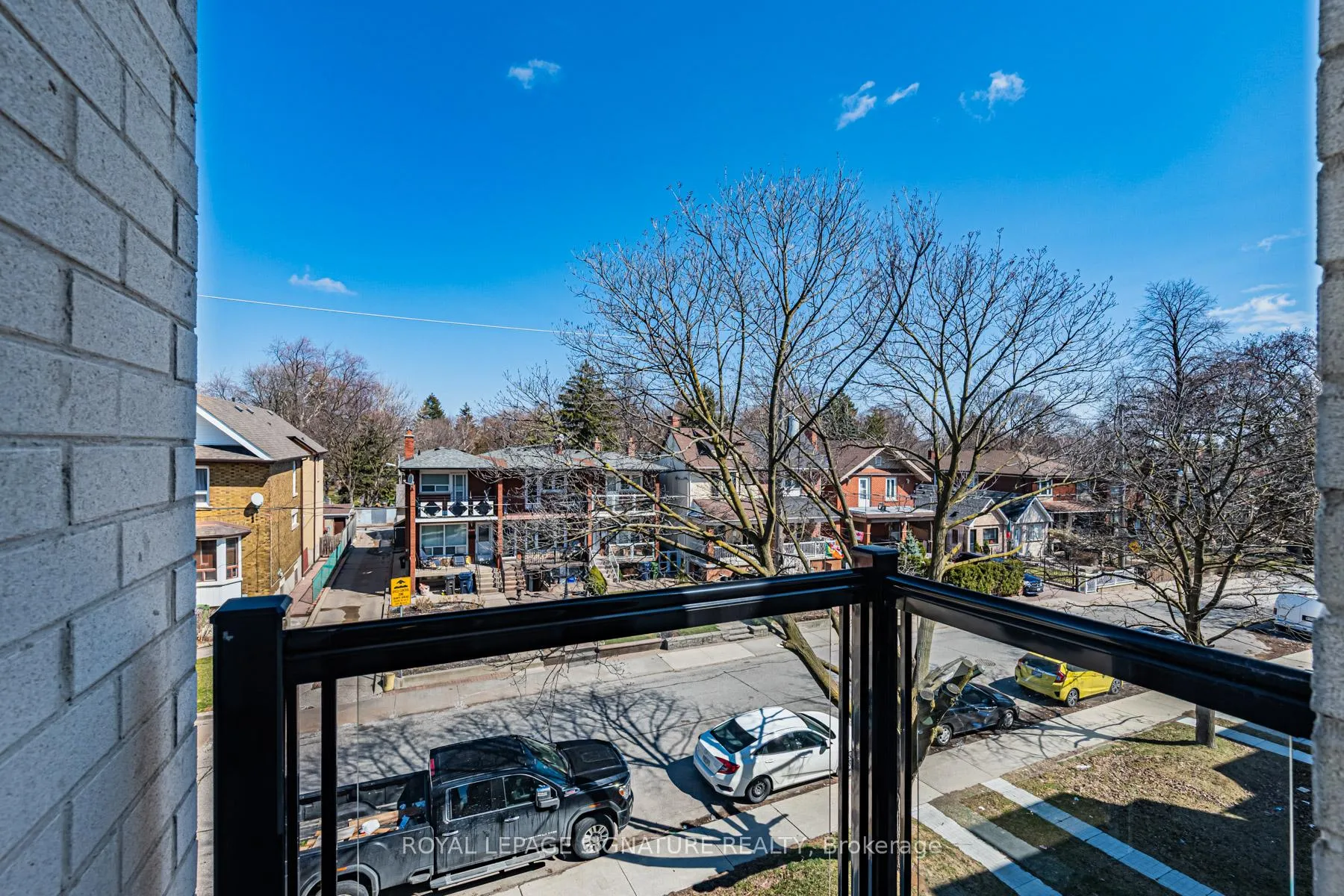 Photo 34 of 204 McRoberts Avenue, Toronto, Corso Italia-Davenport — HOMEH