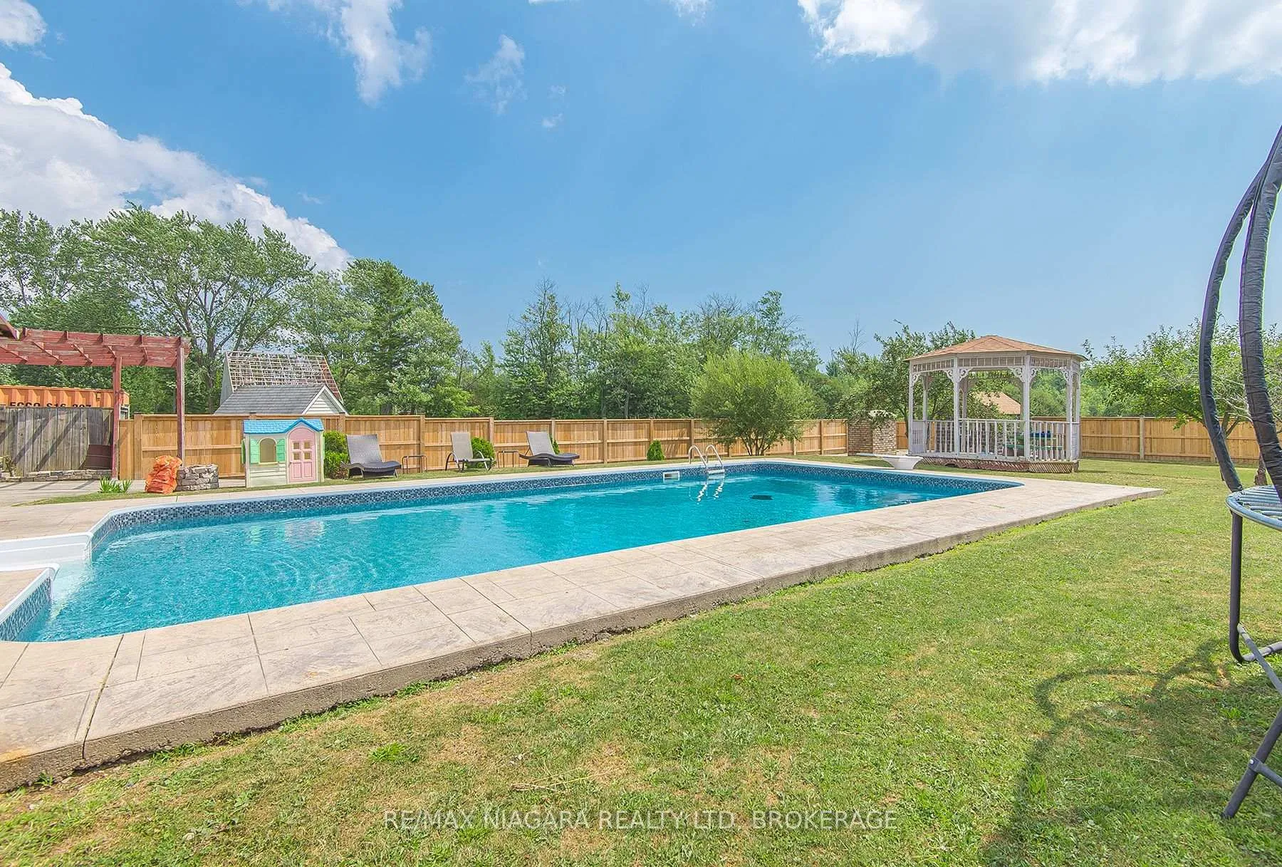 Photo 8 of 5199 Sherkston Road, Port Colborne, Sherkston — HOMEH