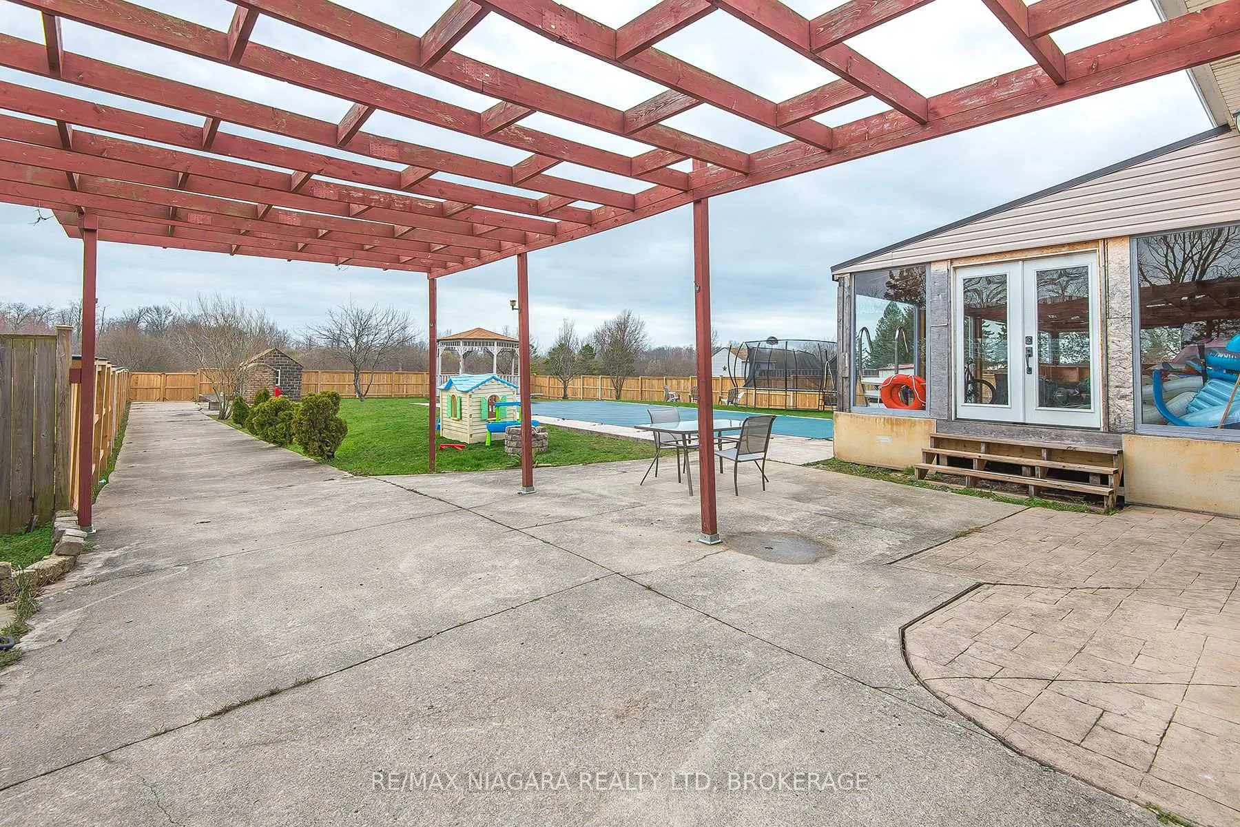 Photo 10 of 5199 Sherkston Road, Port Colborne, Sherkston — HOMEH