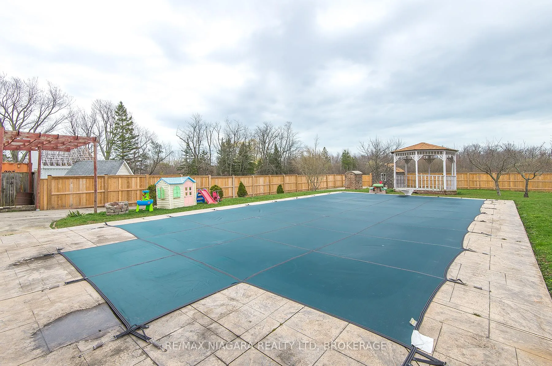 Photo 12 of 5199 Sherkston Road, Port Colborne, Sherkston — HOMEH