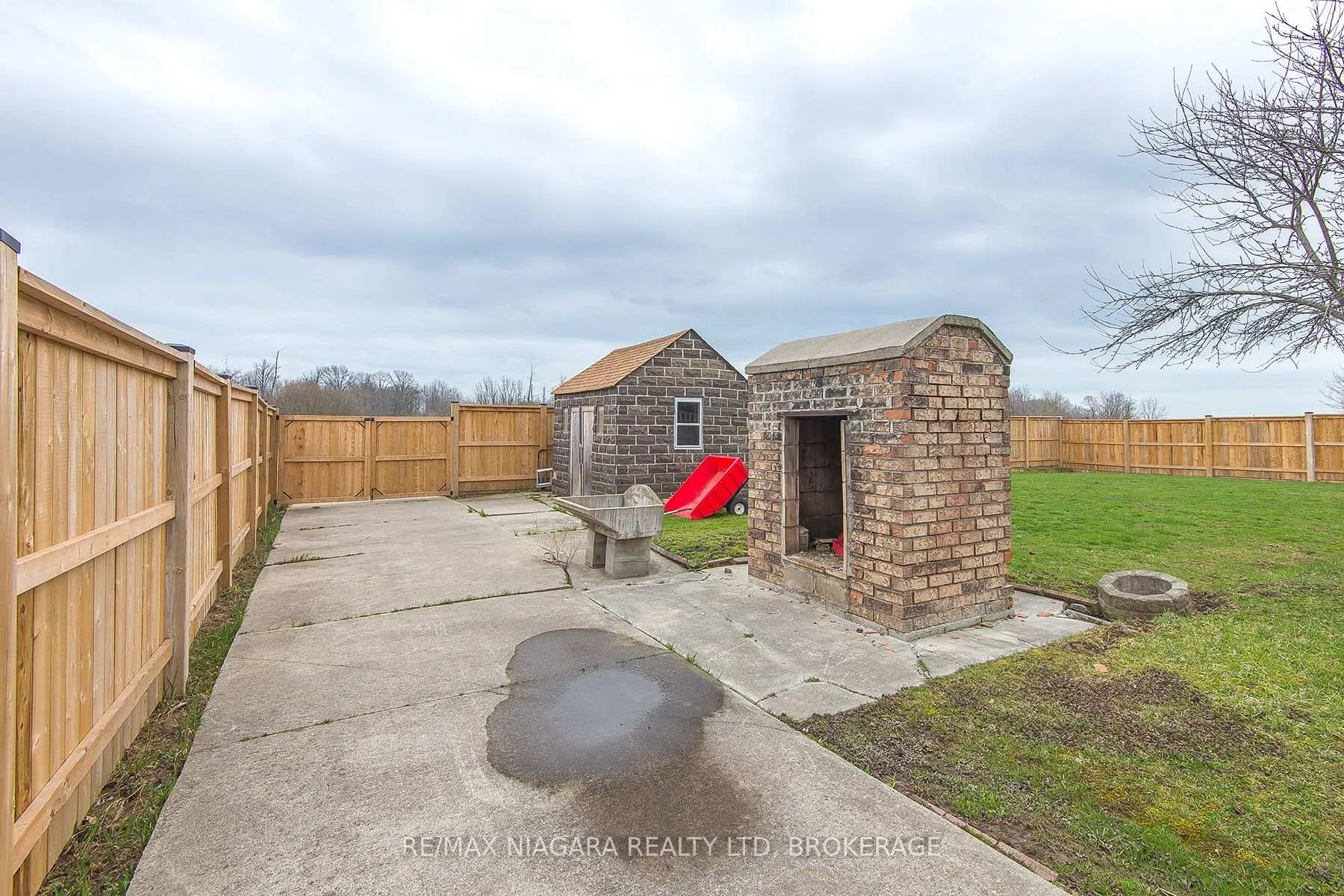 Photo 13 of 5199 Sherkston Road, Port Colborne, Sherkston — HOMEH