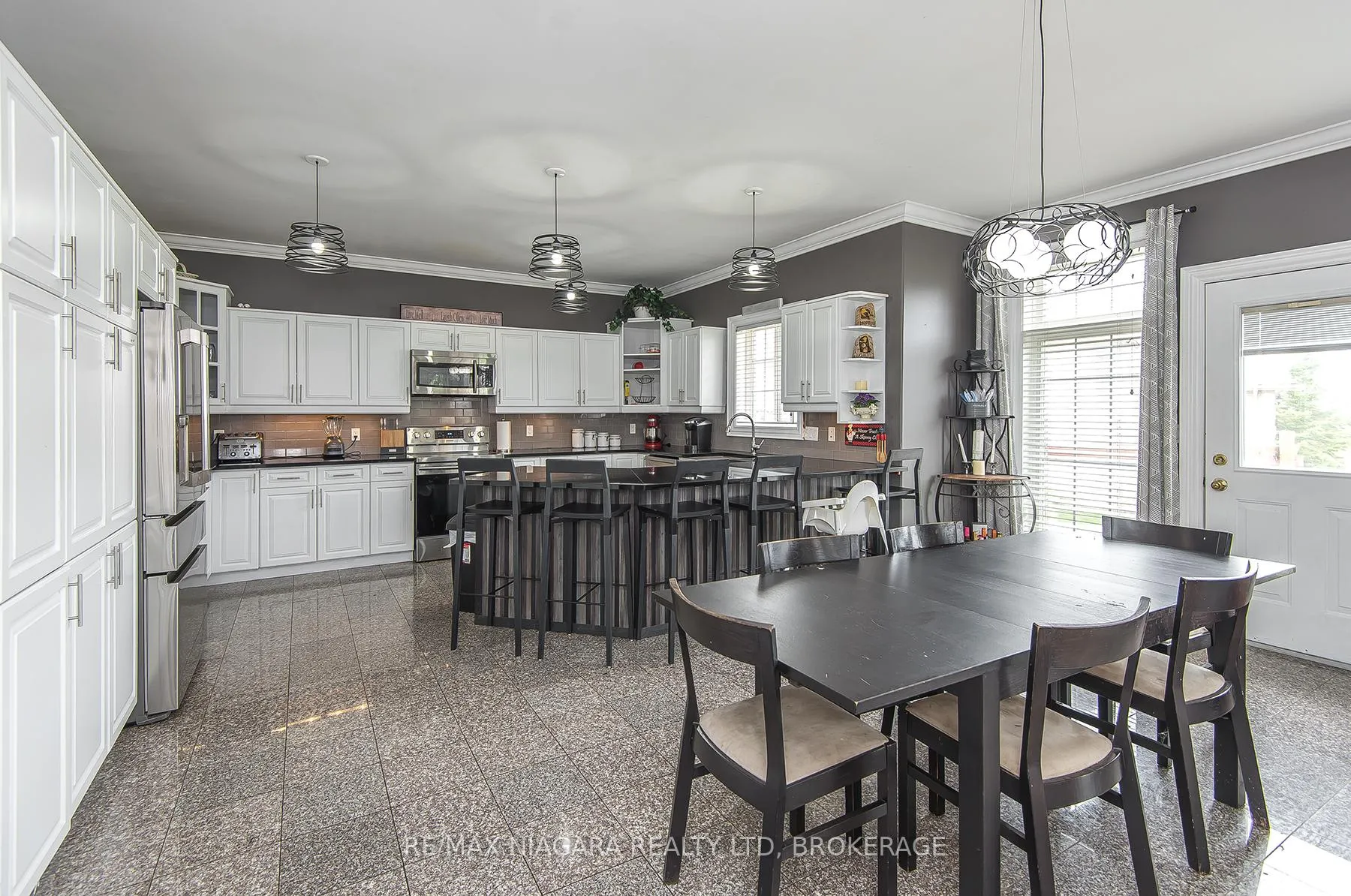 Photo 20 of 5199 Sherkston Road, Port Colborne, Sherkston — HOMEH