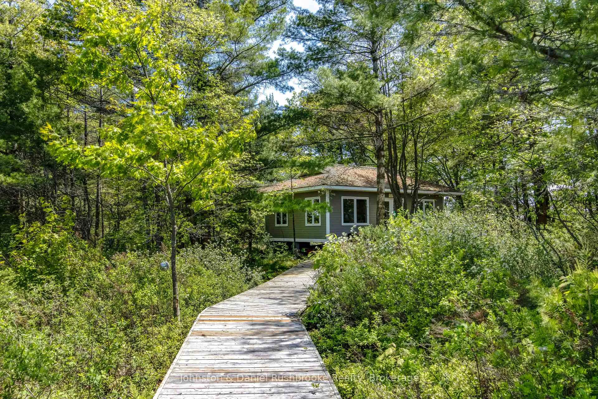 Photo 59 of 2 Island 1210, Georgian Bay, Baxter — HOMEH