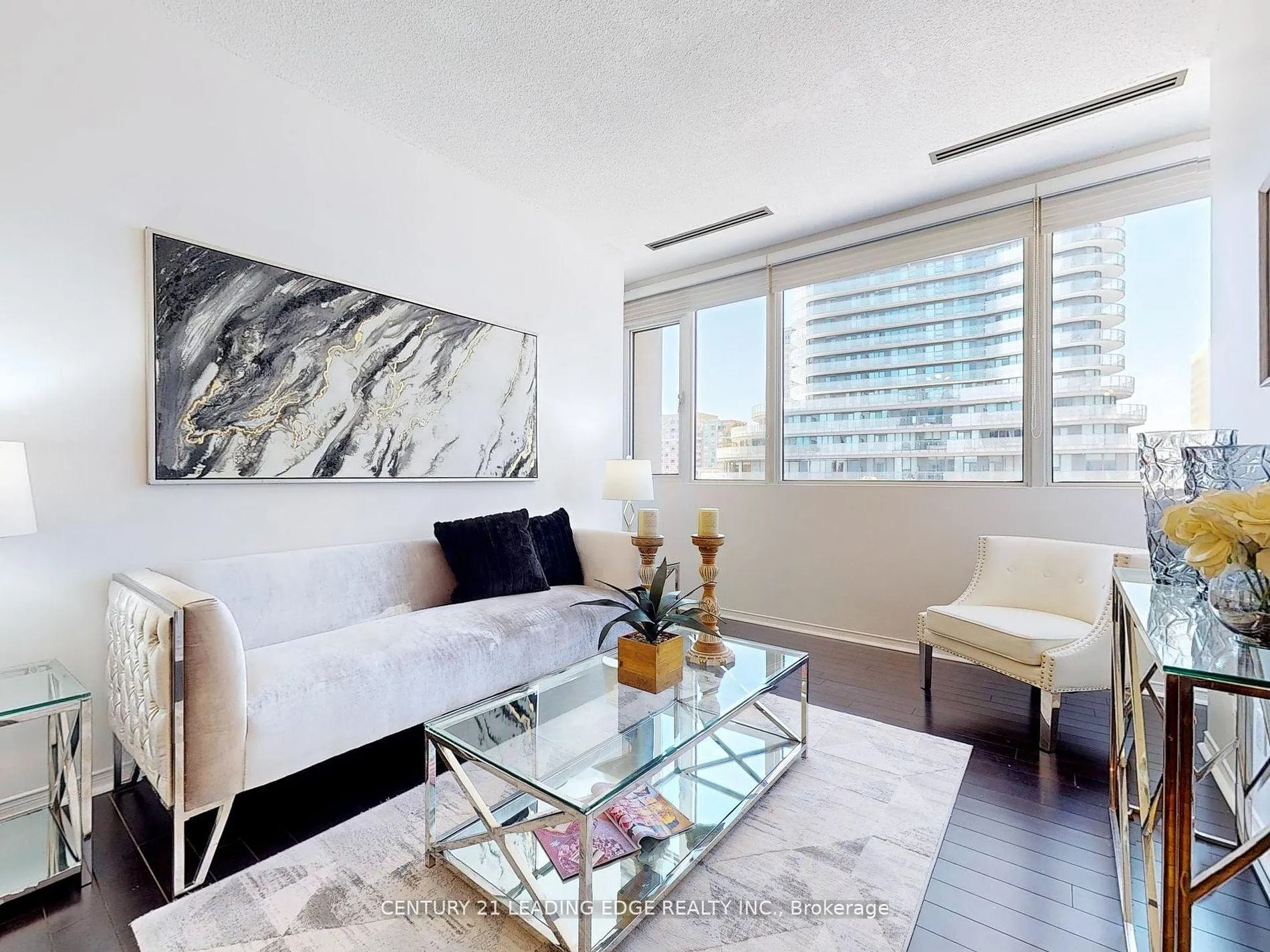Photo 5 of Unit 602, 555 Yonge Street, Toronto, Church-Yonge Corridor — HOMEH