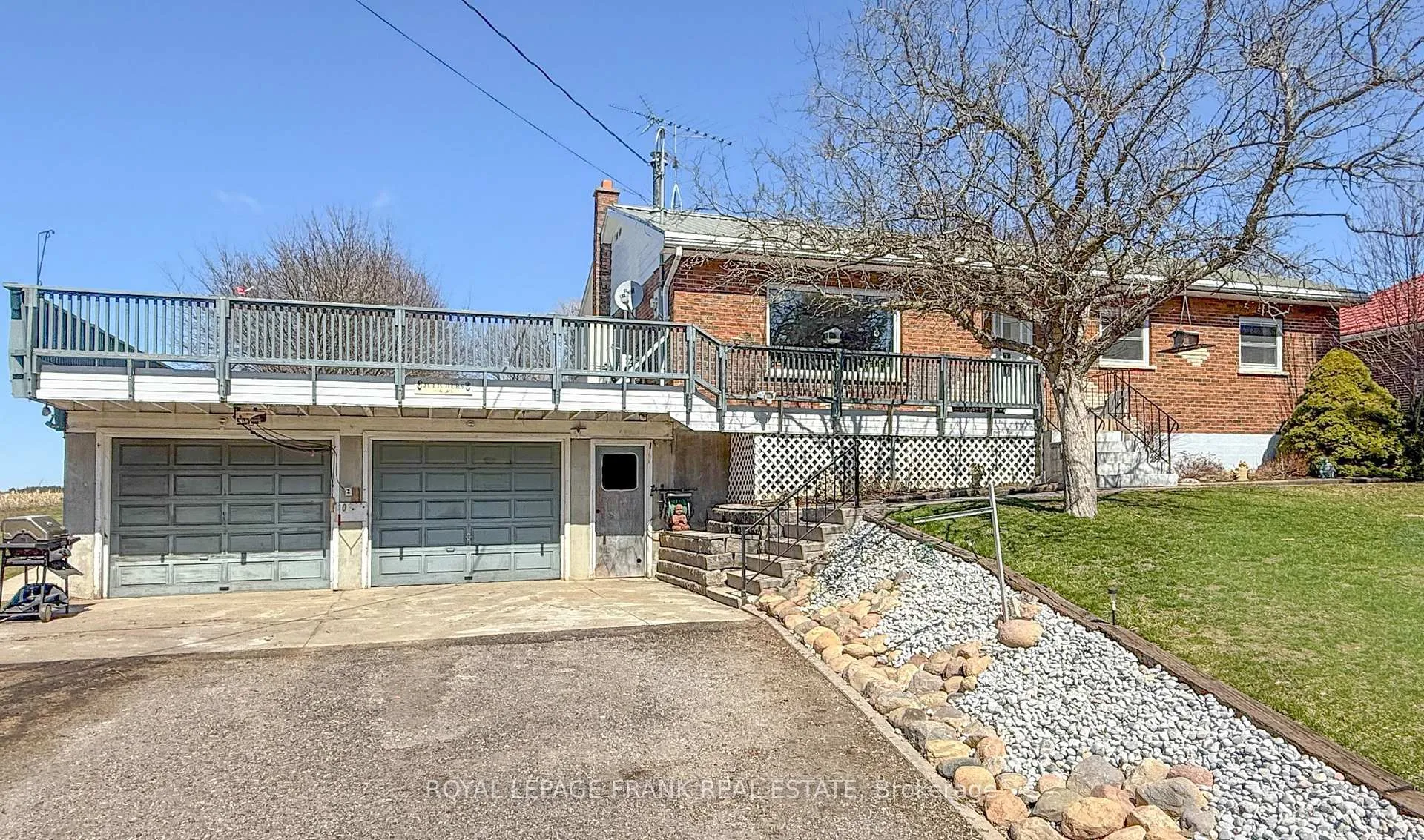 Photo 8 of 3778 Highway 2 Road, Clarington, Rural Clarington — HOMEH
