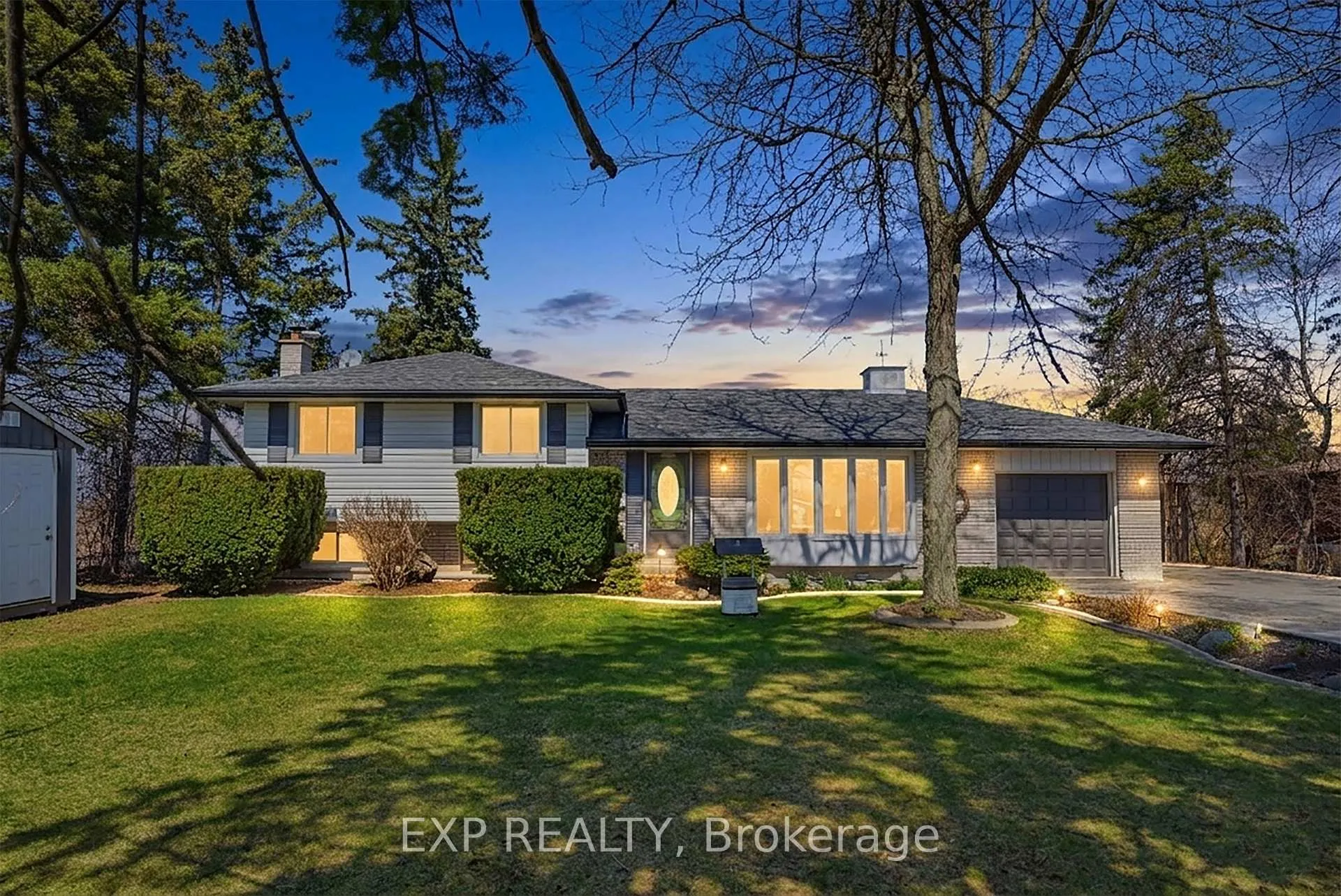 Photo 1 of 4130 Golf Club Road, Hamilton, Rural Glanbrook — HOMEH