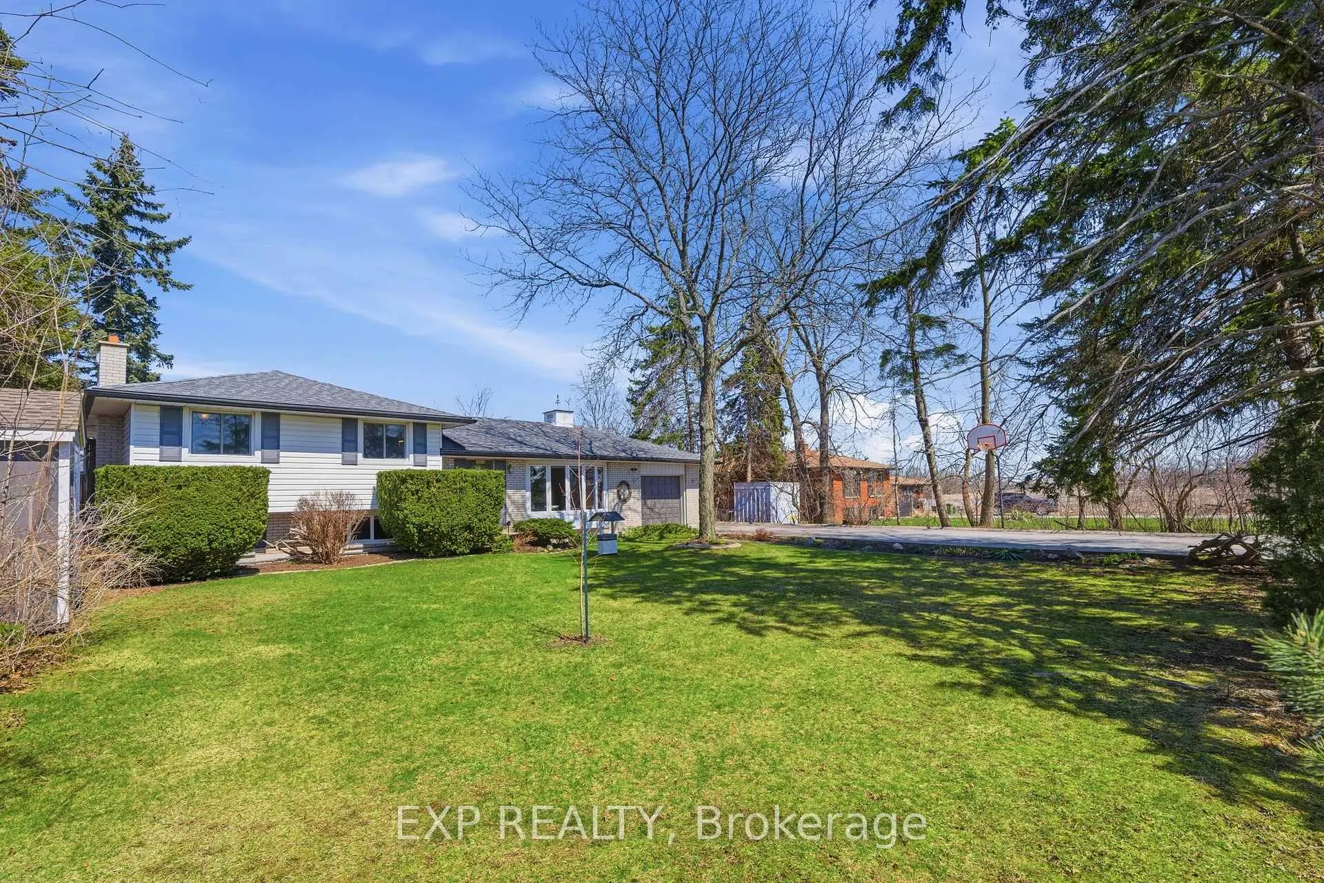 Photo 6 of 4130 Golf Club Road, Hamilton, Rural Glanbrook — HOMEH