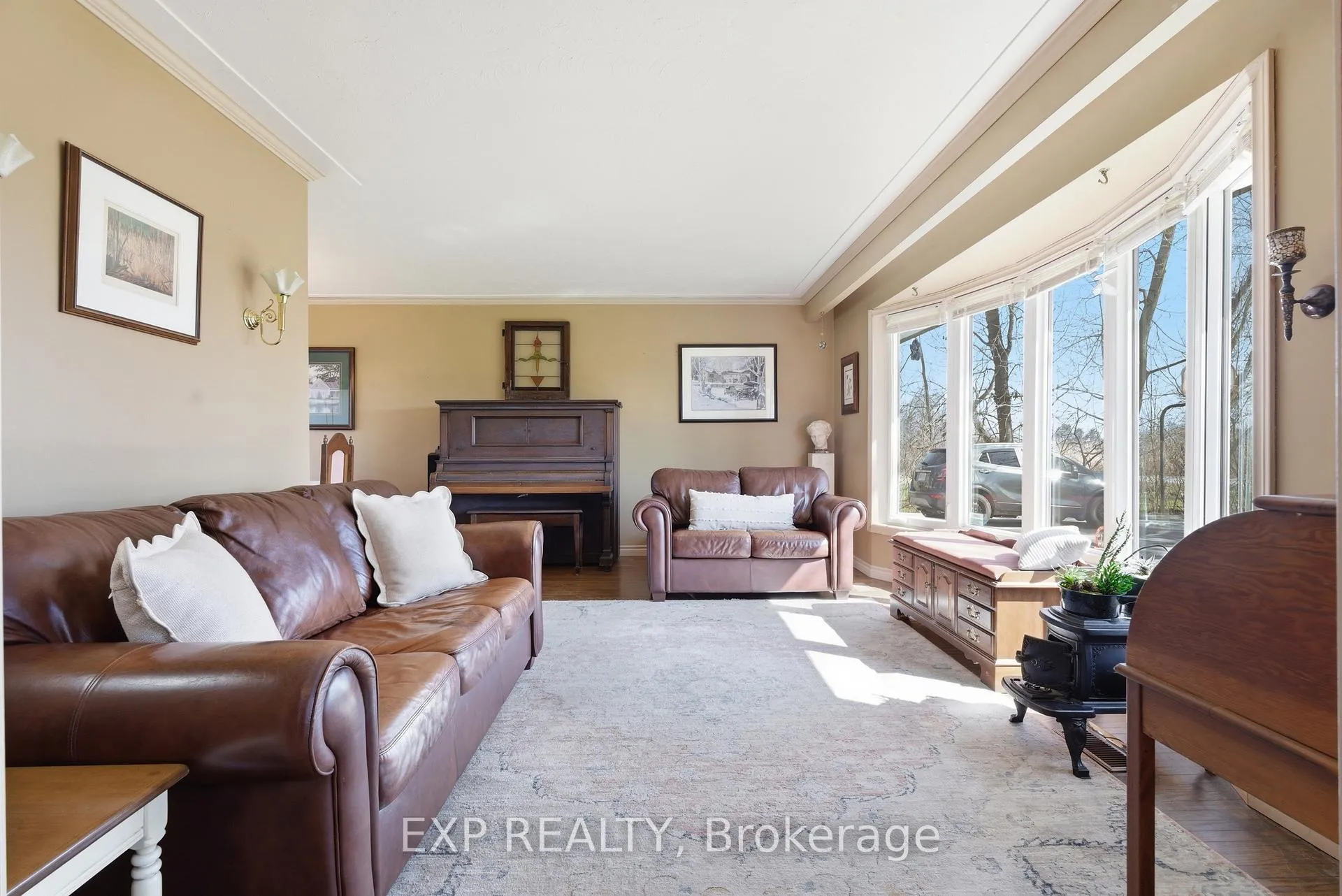 Photo 9 of 4130 Golf Club Road, Hamilton, Rural Glanbrook — HOMEH