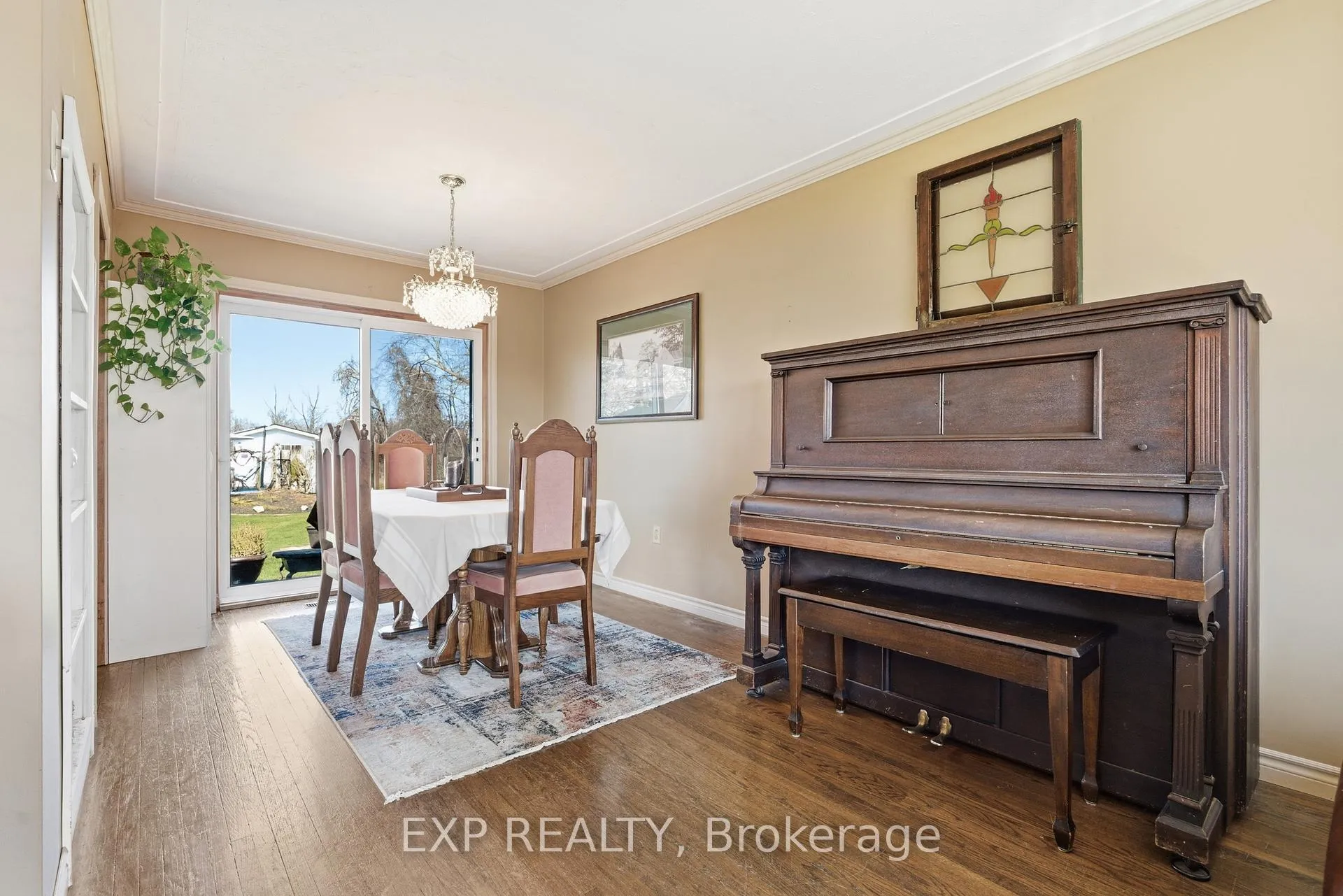 Photo 16 of 4130 Golf Club Road, Hamilton, Rural Glanbrook — HOMEH