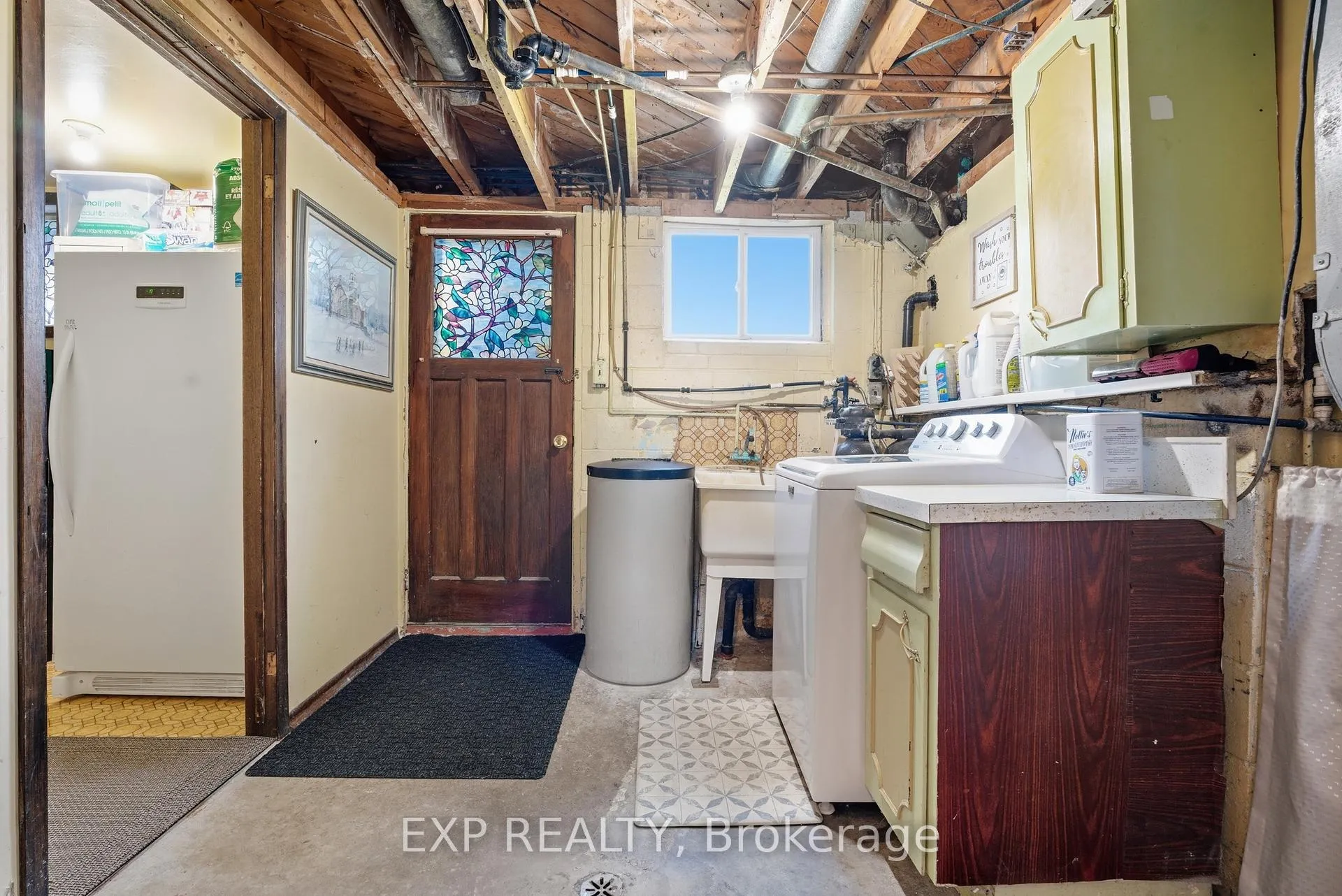 Photo 26 of 4130 Golf Club Road, Hamilton, Rural Glanbrook — HOMEH